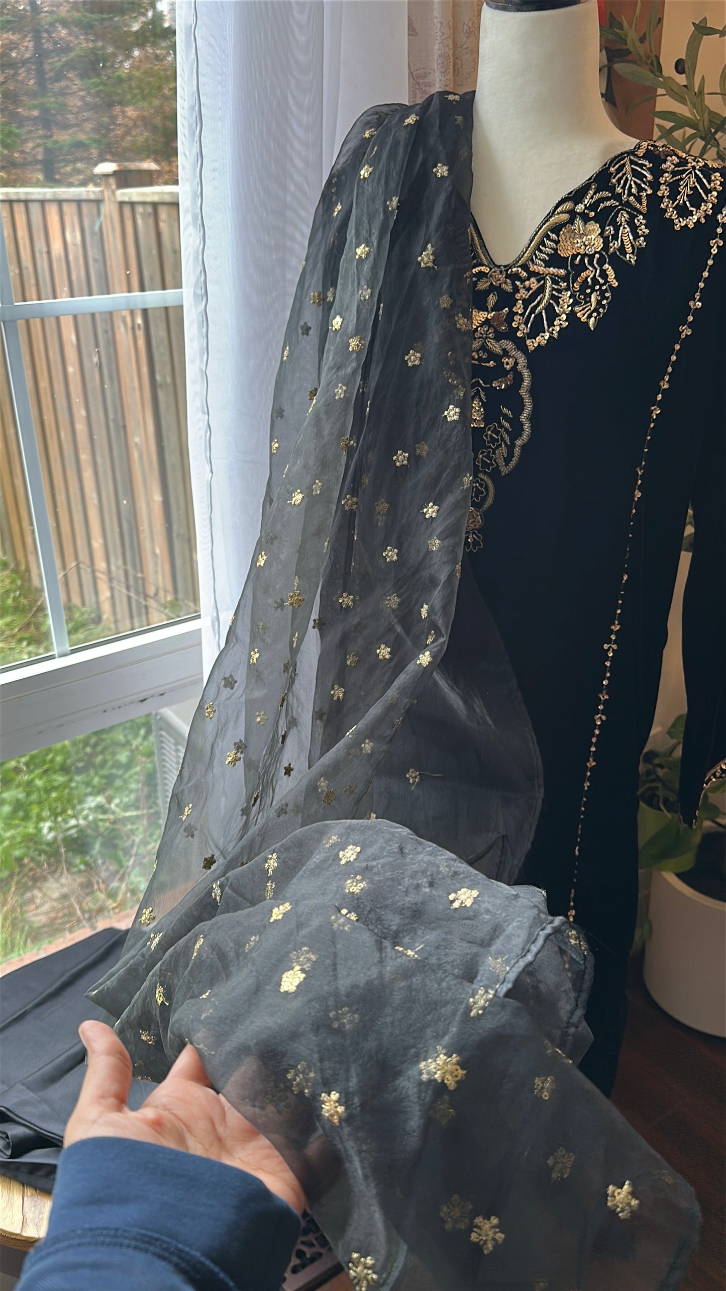 Noir Élysée Velvet – Handworked Luxe Ensemble