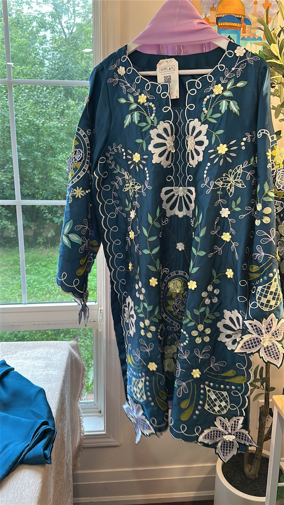 EMERALD TEAL ÉLAN