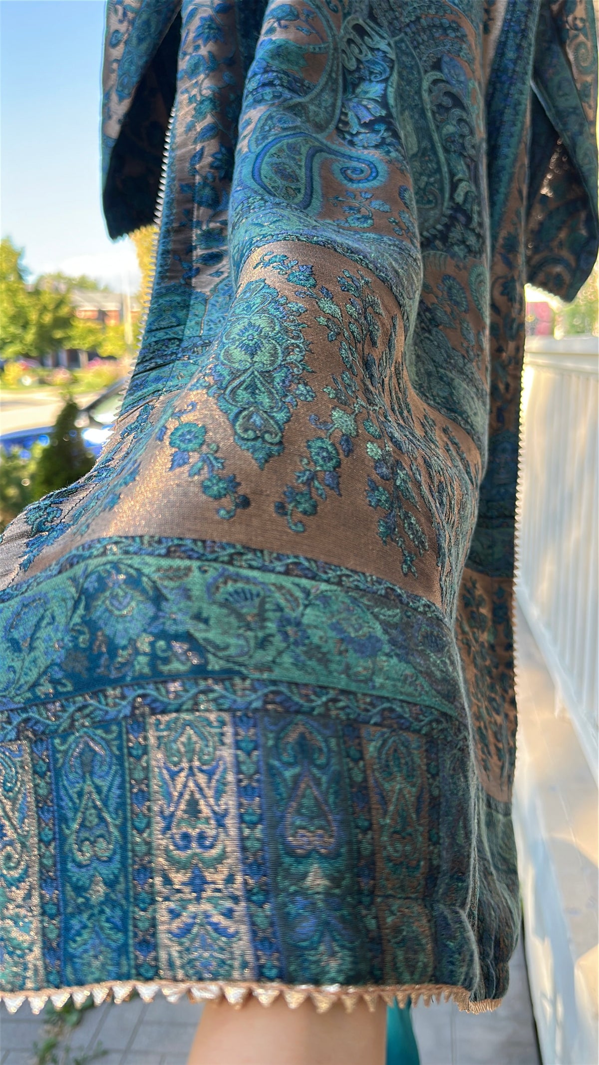 Kani Neel Zareen – Peacock Heritage