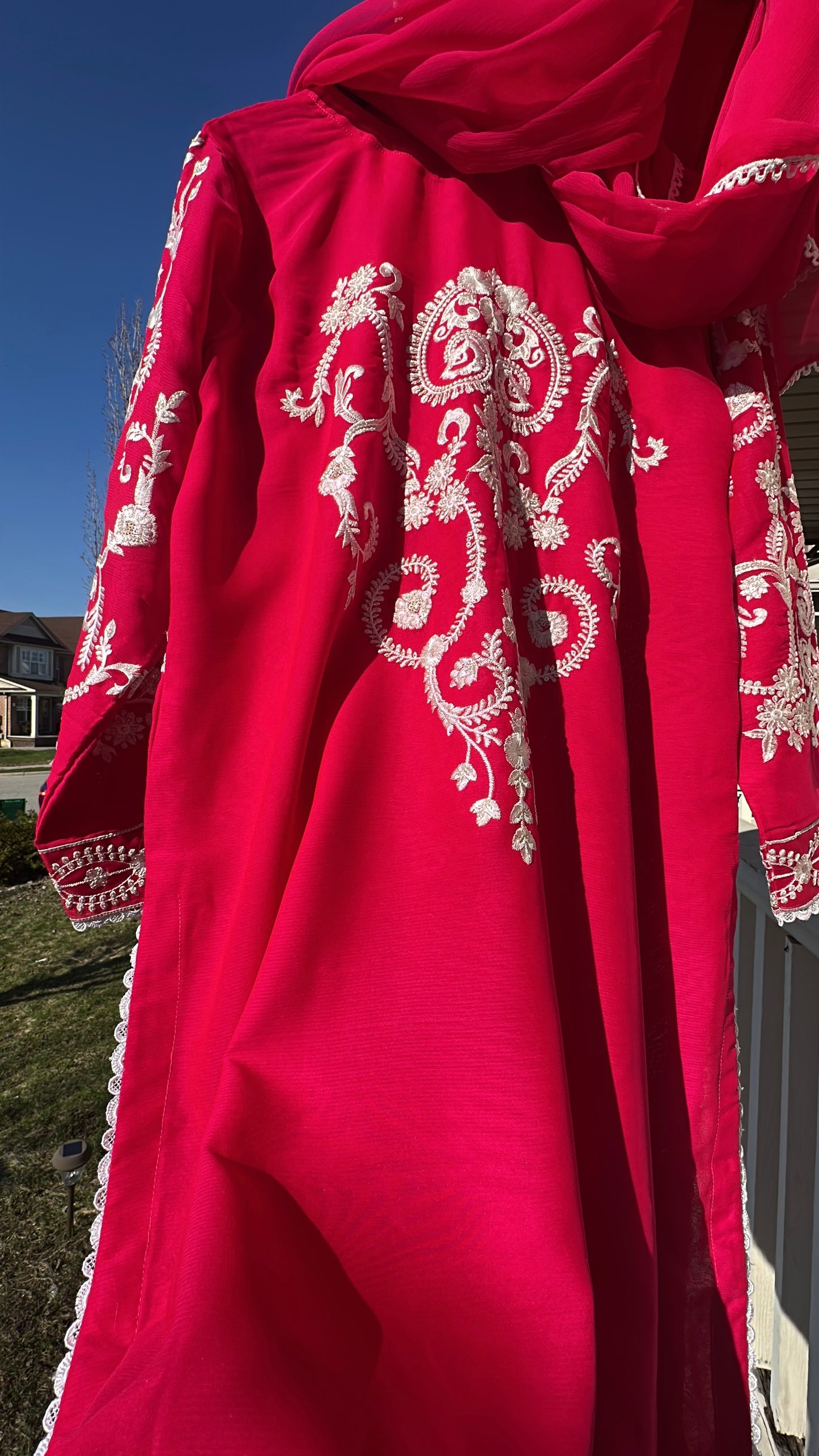 Gulabi Girls Élan