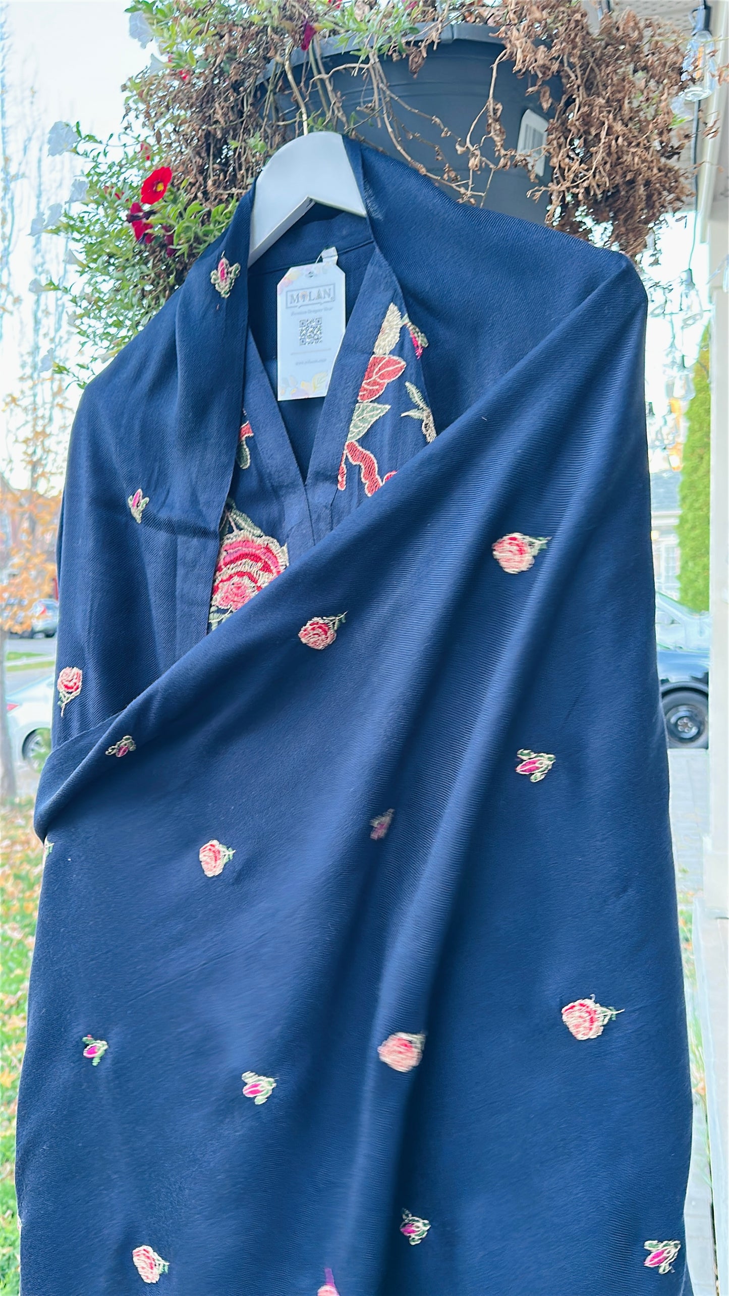 Neel-Gulzaar – Midnight Blossoms of Kashmir