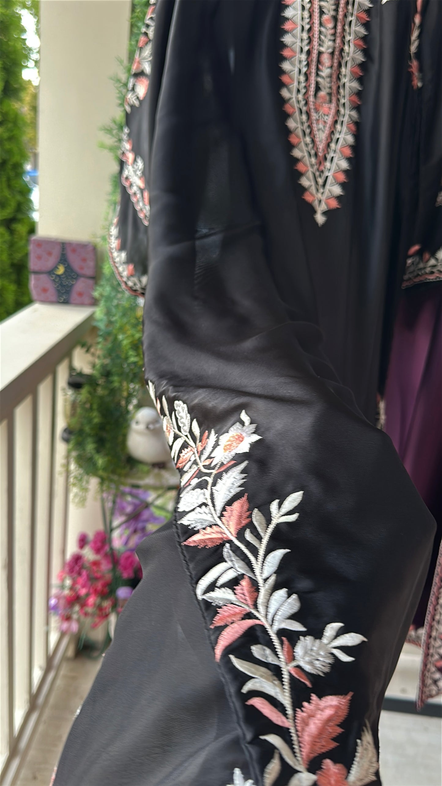Mehr Noir — Embroidered Silk Kaftaan 3-Piece Set