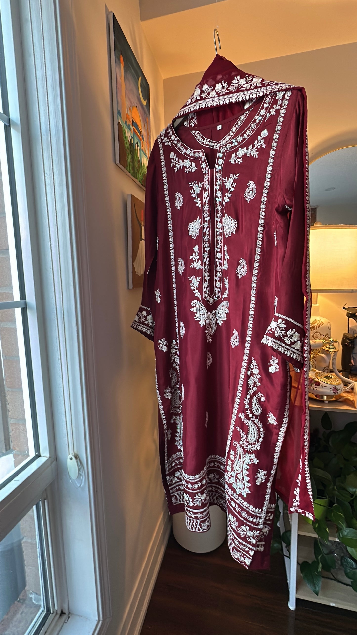 Crimson Élan – The Heritage Edit