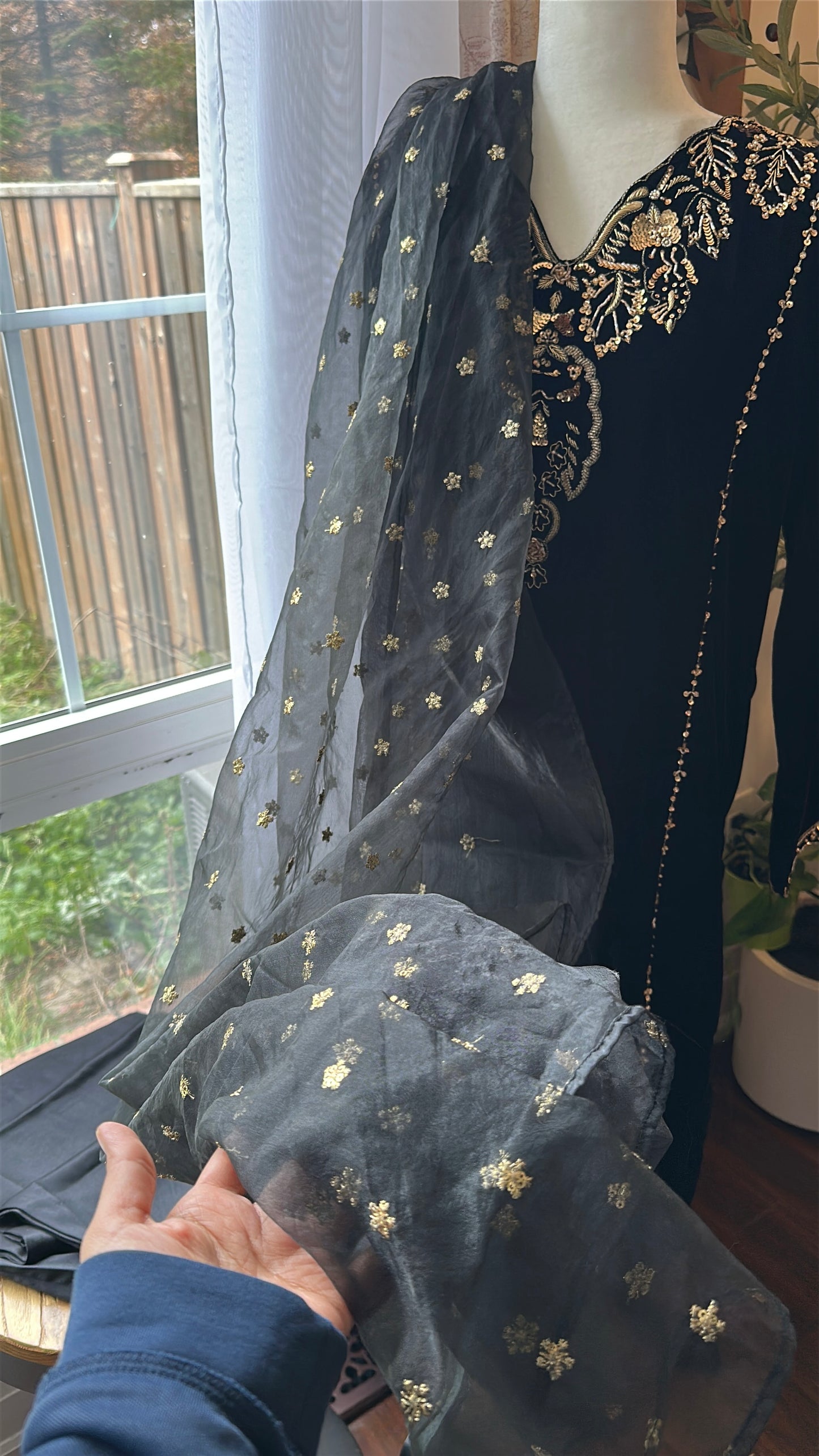 Noir Élysée Velvet – Handworked Luxe Ensemble