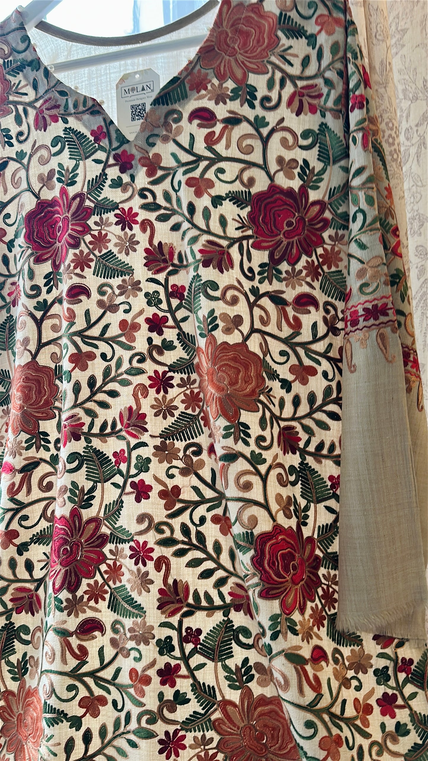 Sahar-e-Zar – Heritage kaftaan Series