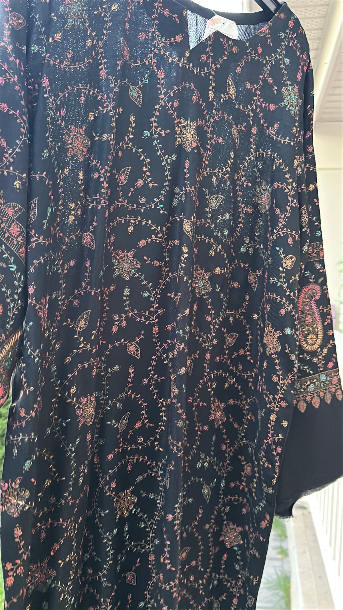 Noir Gulzar Pashmina Kaftan