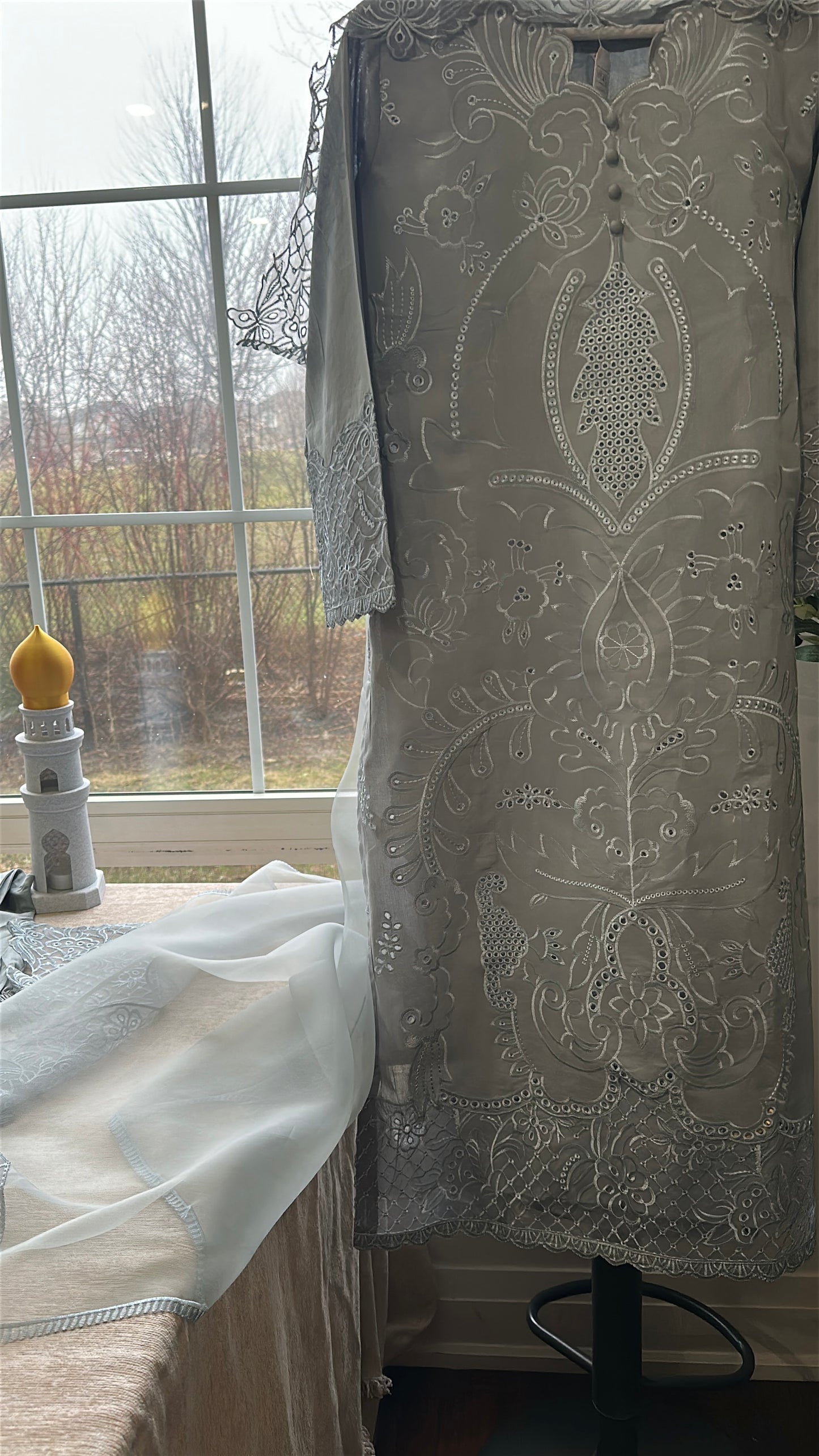 Misty Barizzi Bloom – Soft Serenity