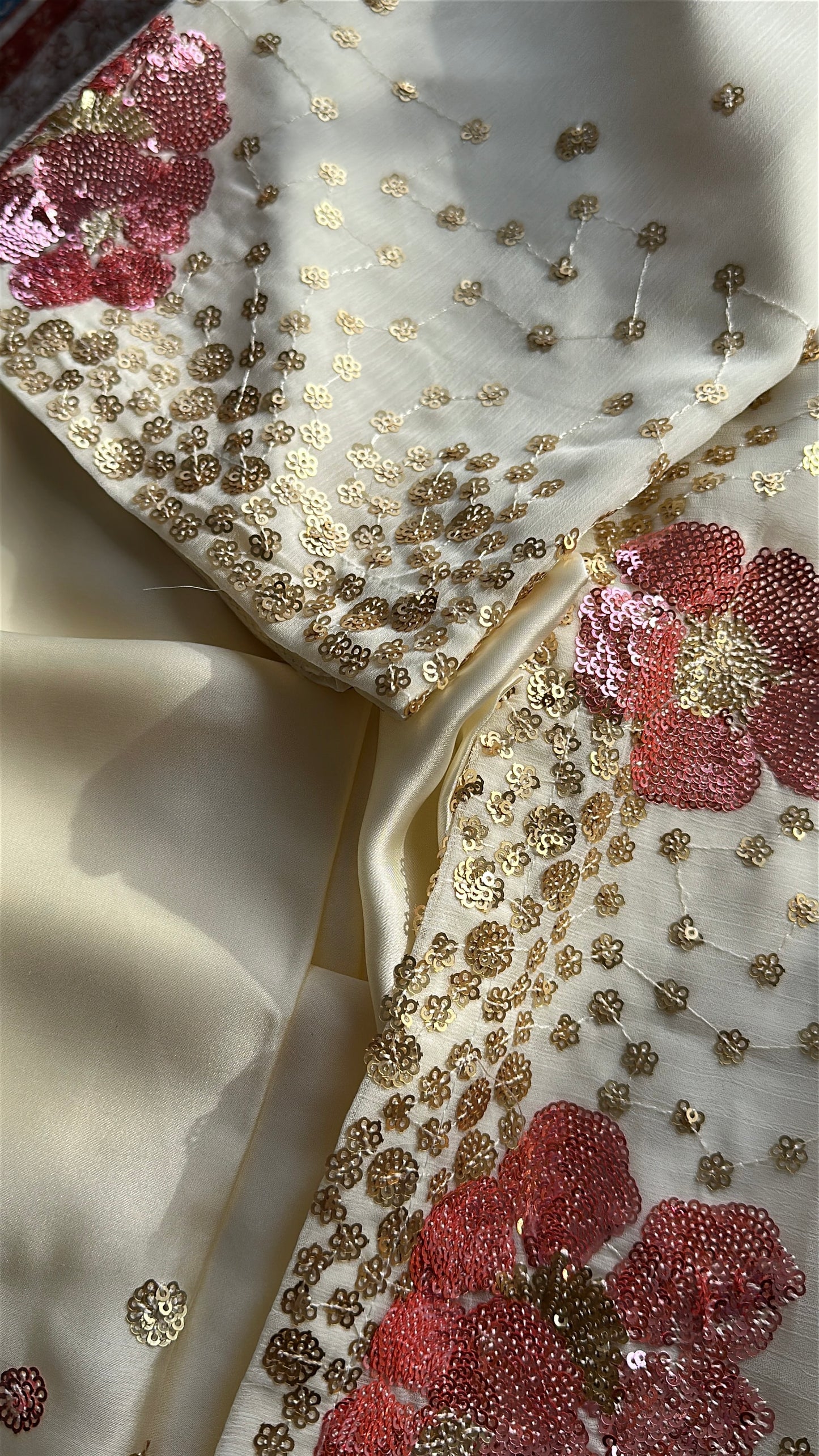 Noor-e-Gulabo – A Soft Bloom of Light & Grace