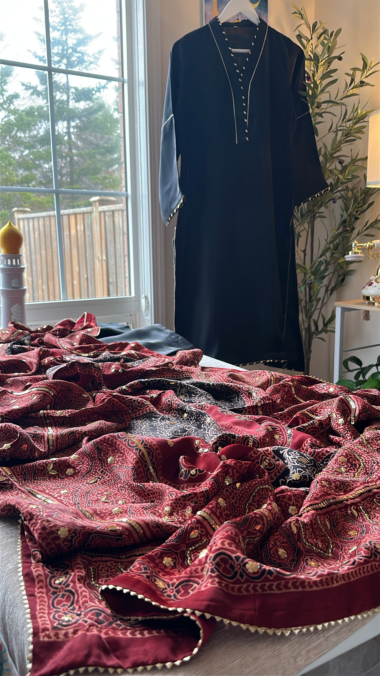 Ajrak Zarqash Noir Élan – Heritage Reimagined