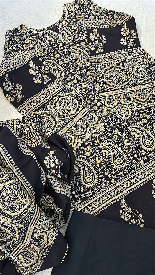 Noir Ajrak Heritage