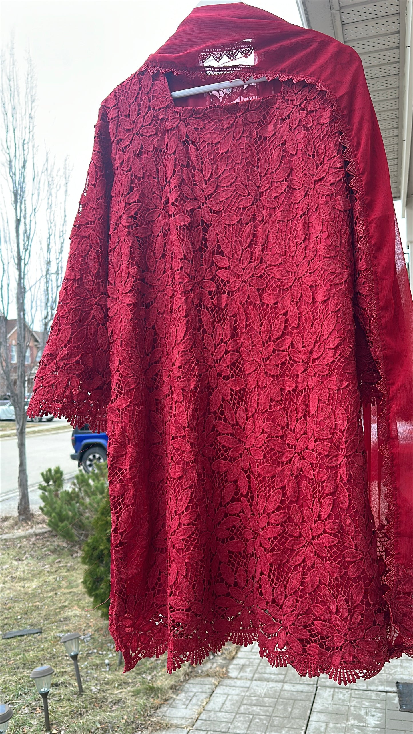 Ruby Crochet Élan – Timeless Craft in Crimson