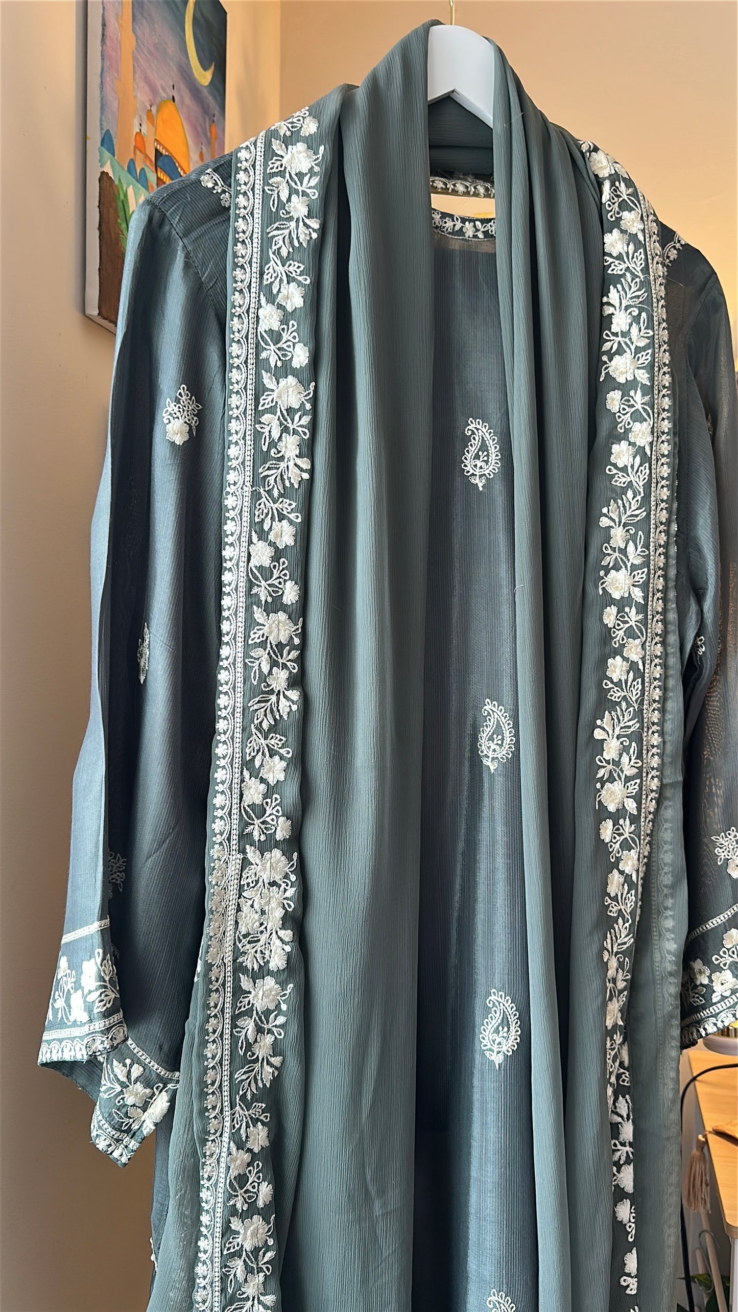 Noor Sage – Soft Grace in Every Thread