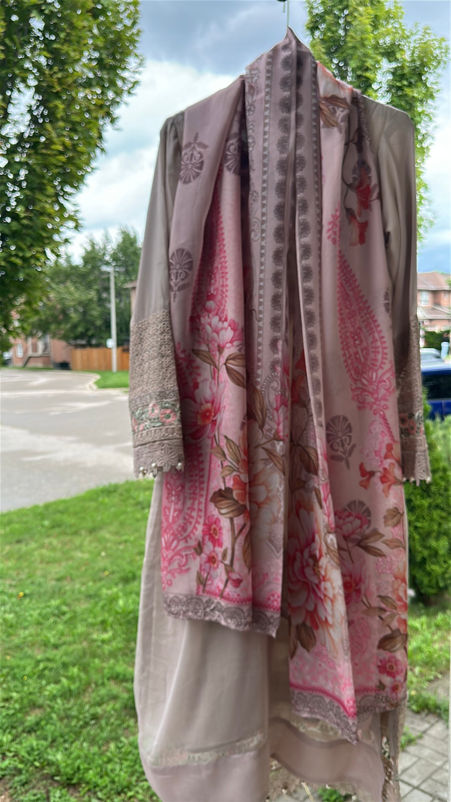 Mink Taupe Rosé Élan — Embroidered Chiffon 3-Piece Set