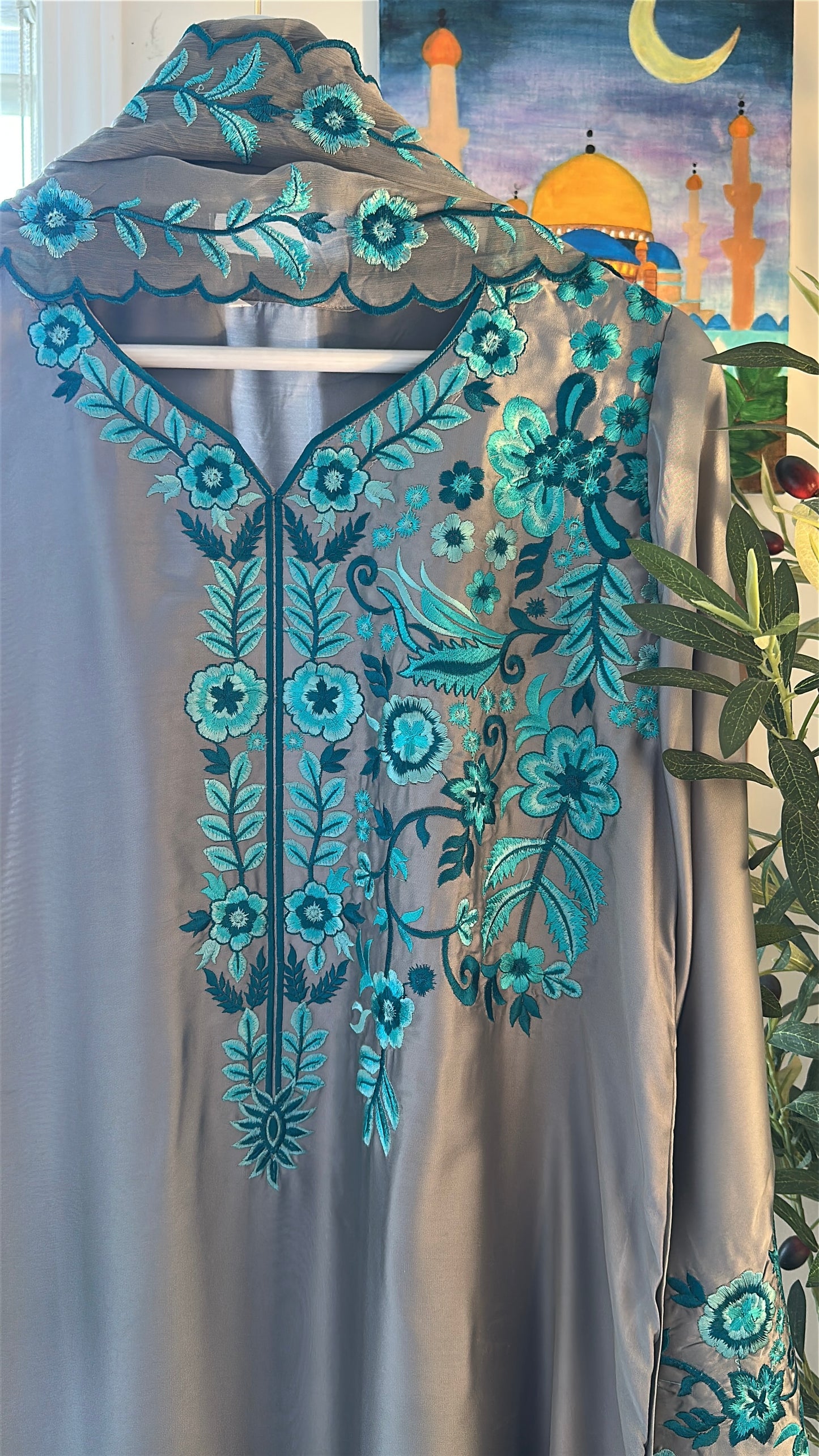 Frosted Noor Élan – kaftan Set