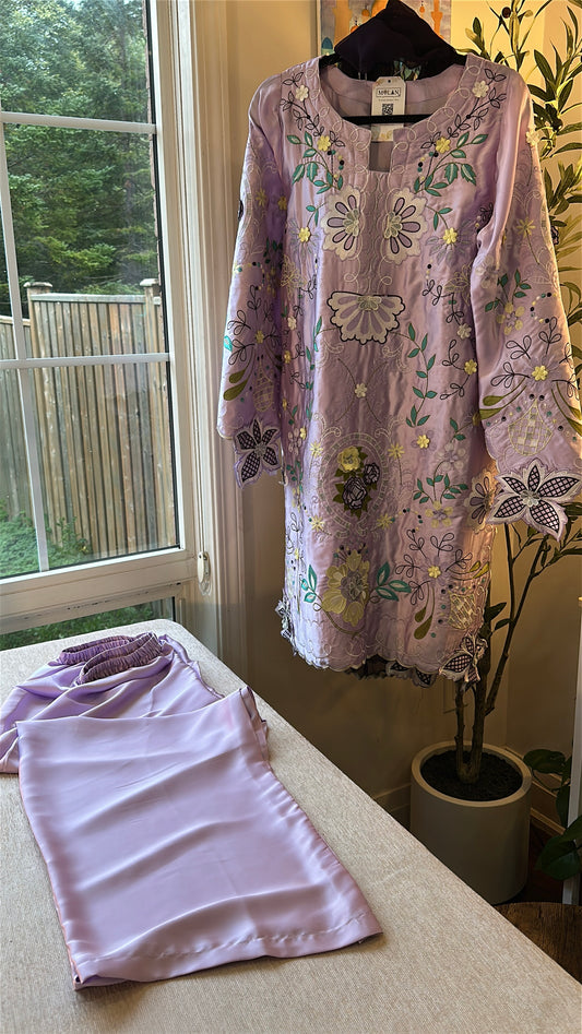 LILAC BLOOM