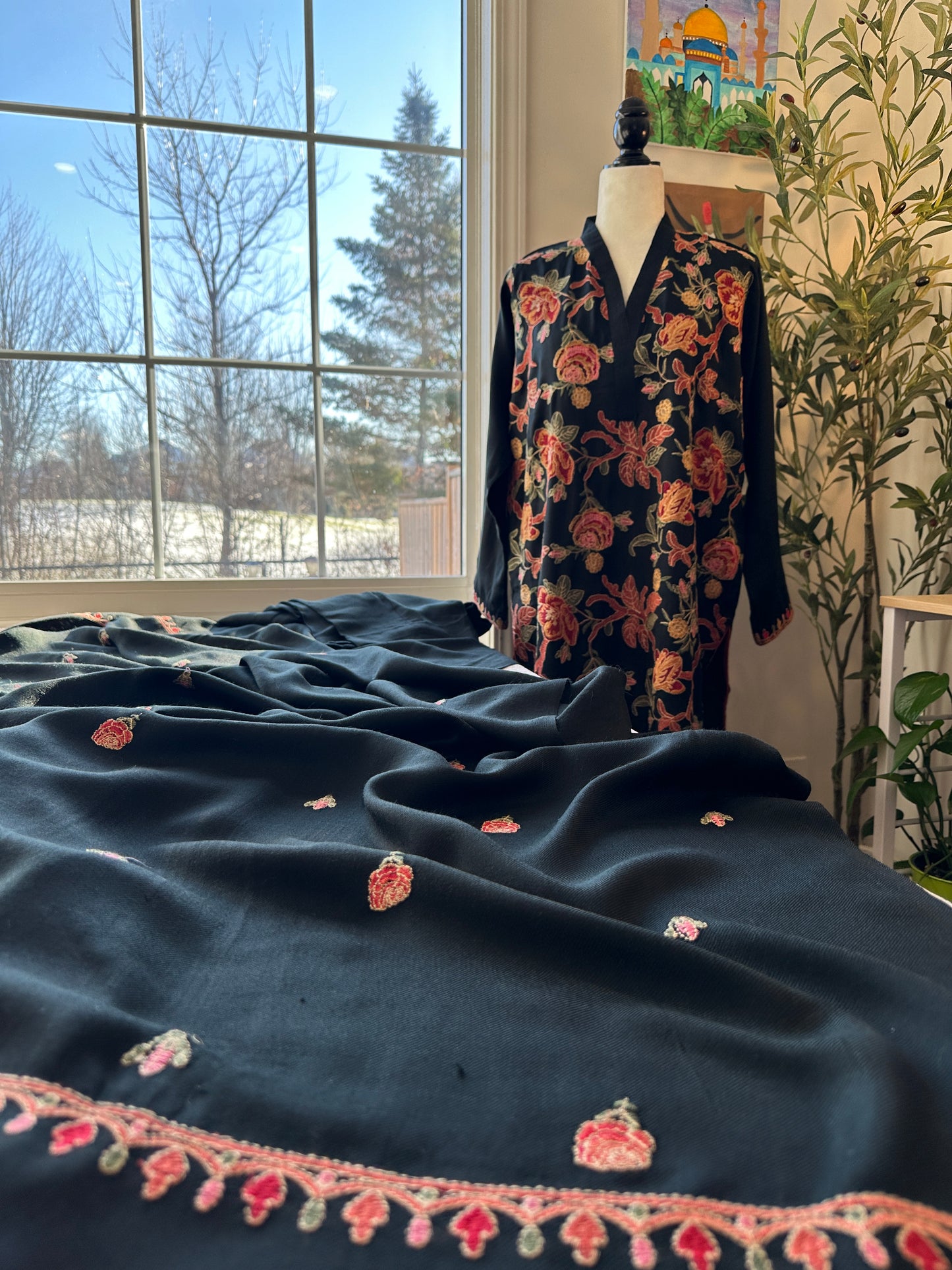 Gulab-e-Jaanaan – The Kashmiri Rose Jaal Pashmina Set