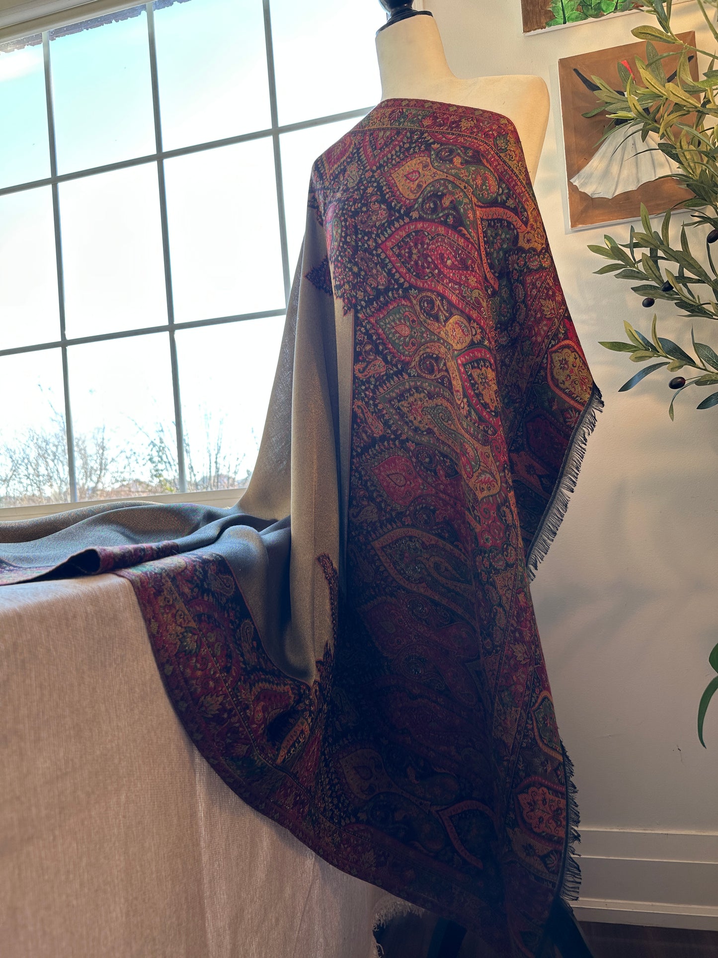 Ruby-Noor Kani – The Jewel-Toned Heritage Shawl