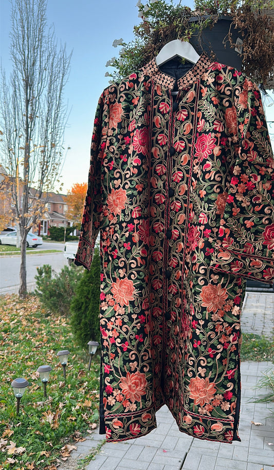 Shama-e-Siyah – The Garden of Midnight Blooms