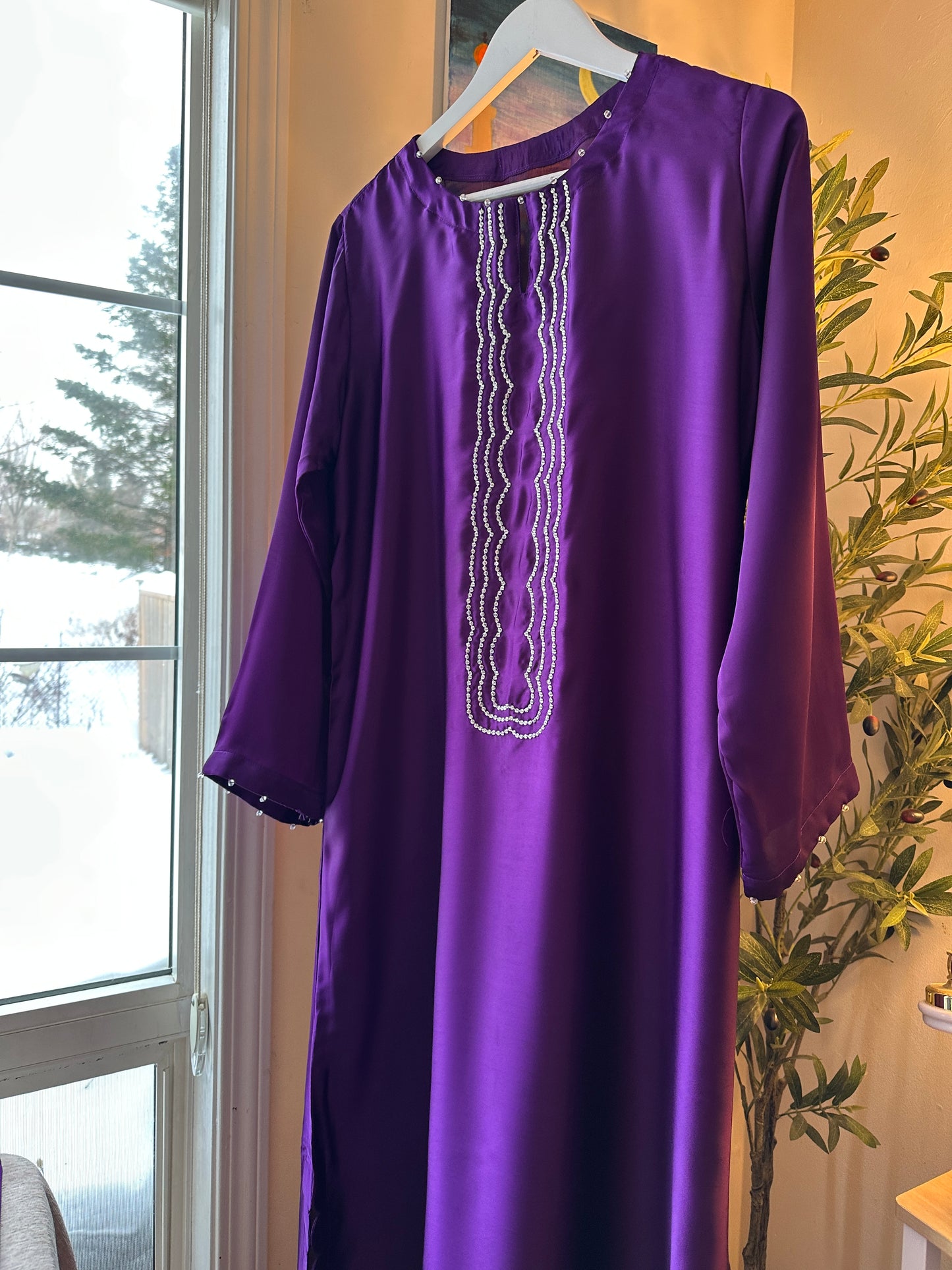Midnight Plum – The Sequins Dress