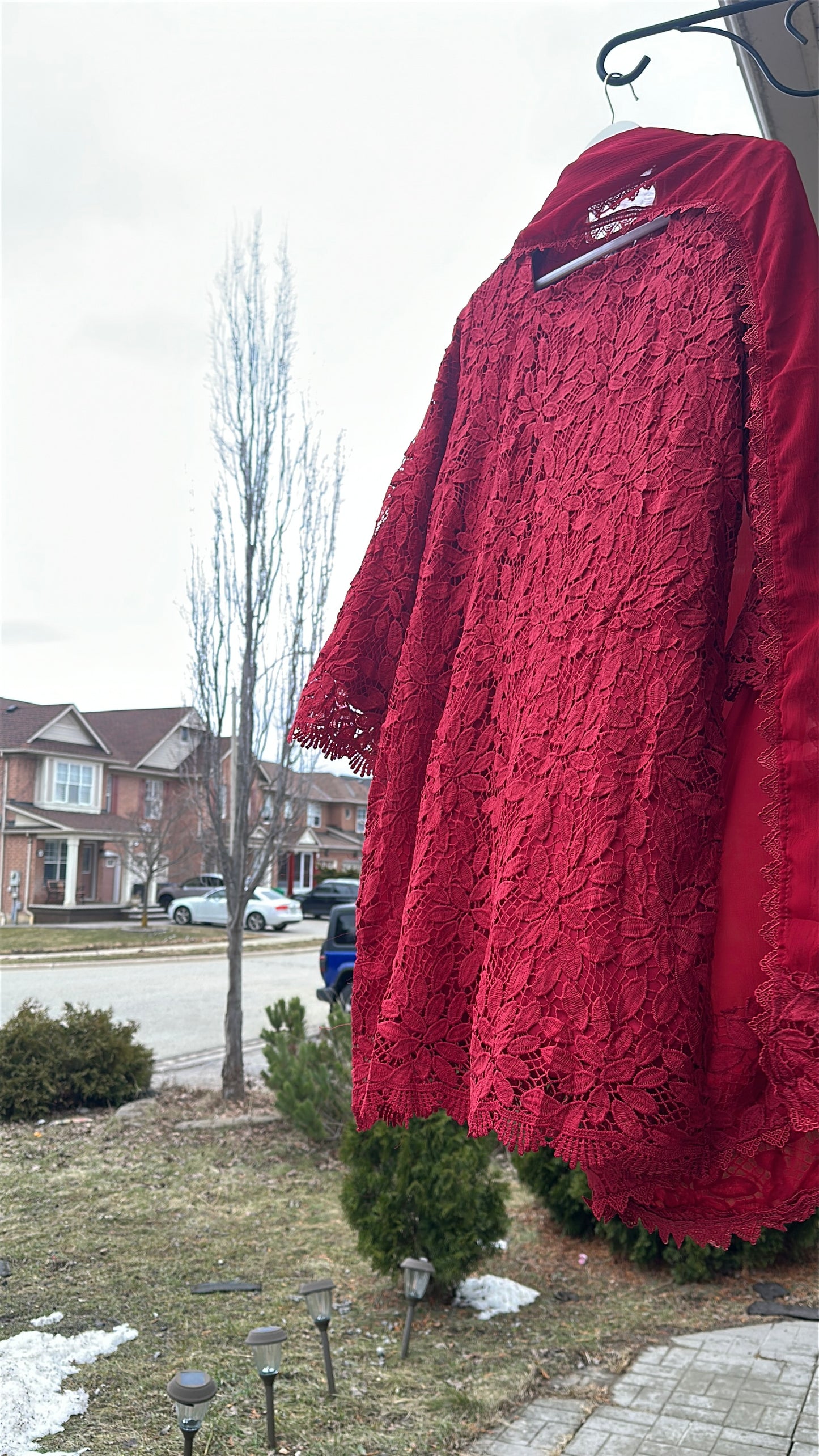 Ruby Crochet Élan – Timeless Craft in Crimson