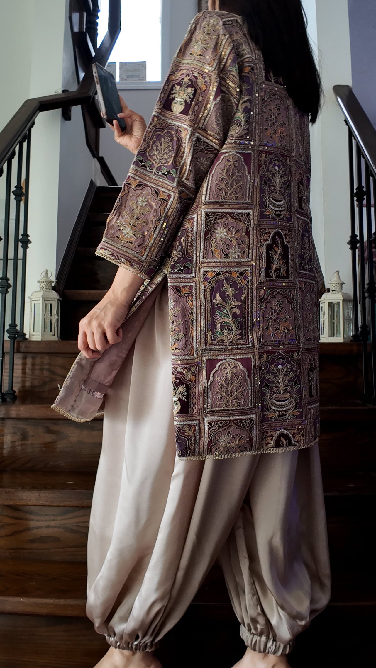 Naqsh Heritage – Embroidered Shirt & Silk Balloon Pants