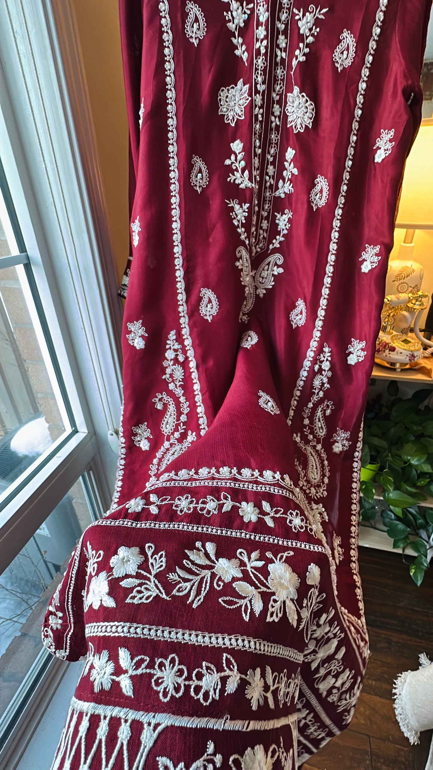 Crimson Élan – The Heritage Edit