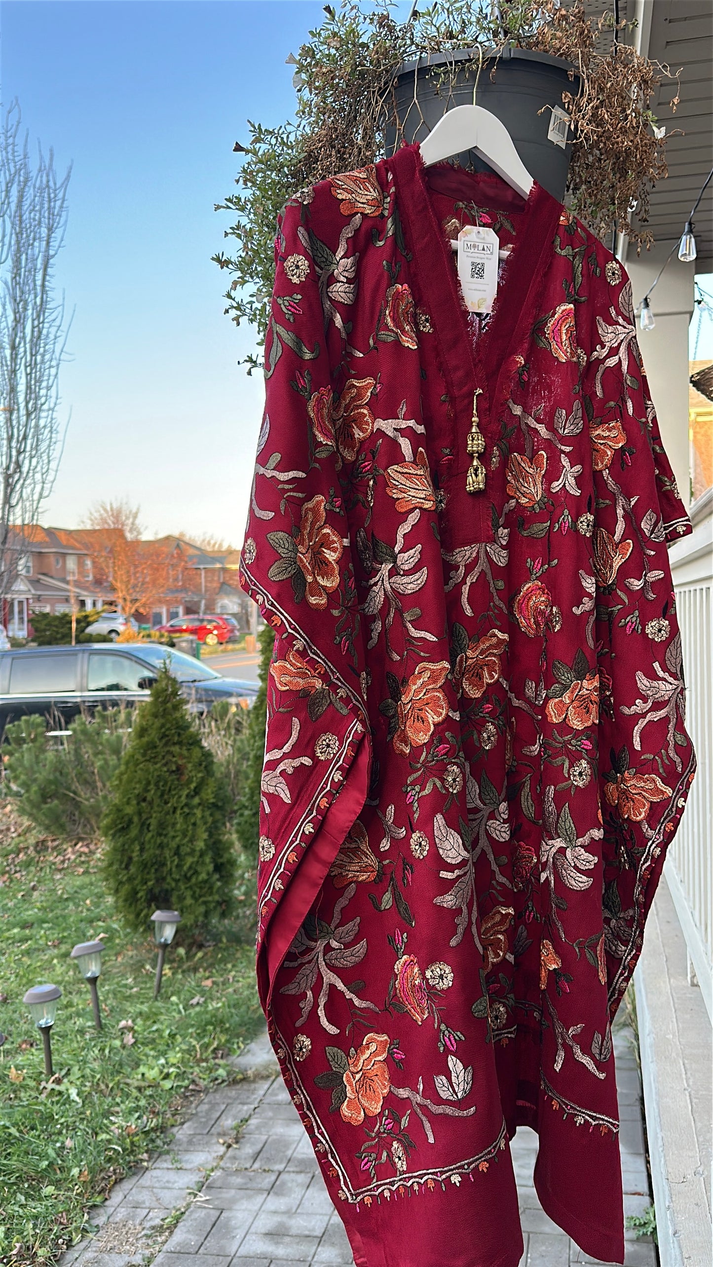 Gulab Jal – A Deep Maroon Kaftan