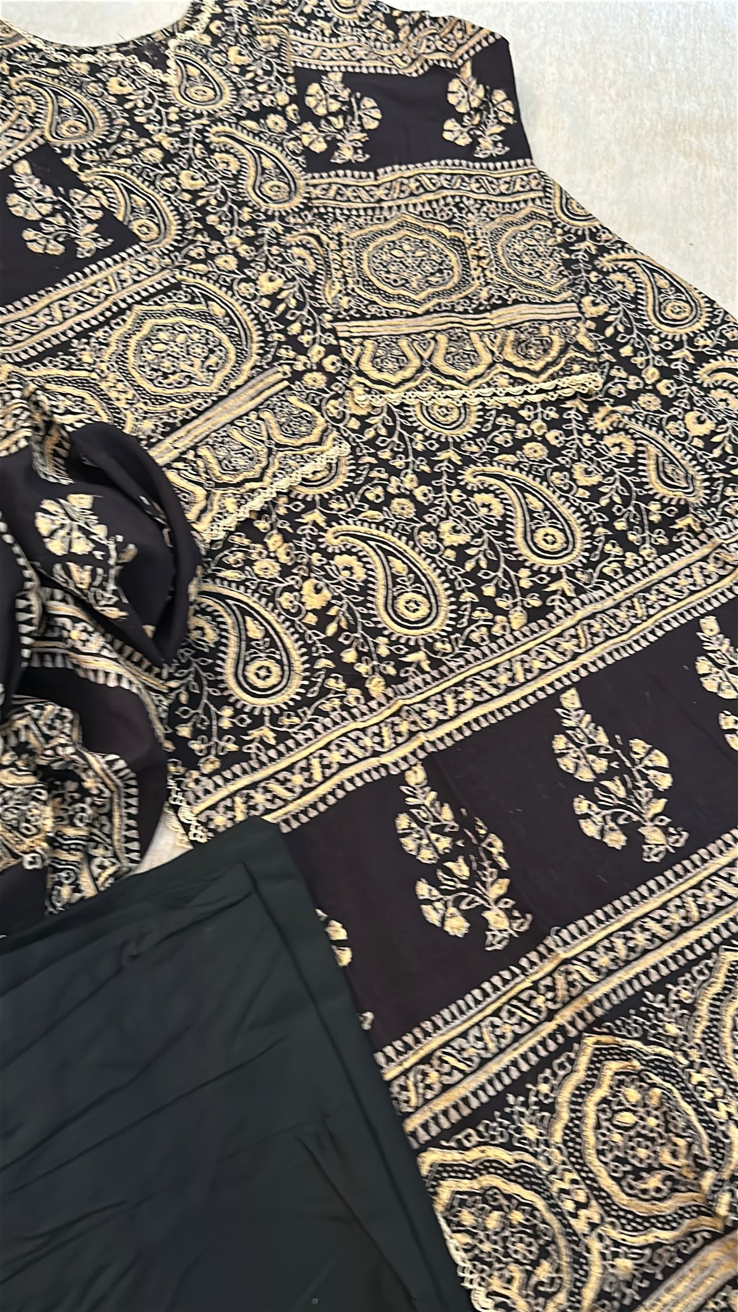 Noir Ajrak Heritage