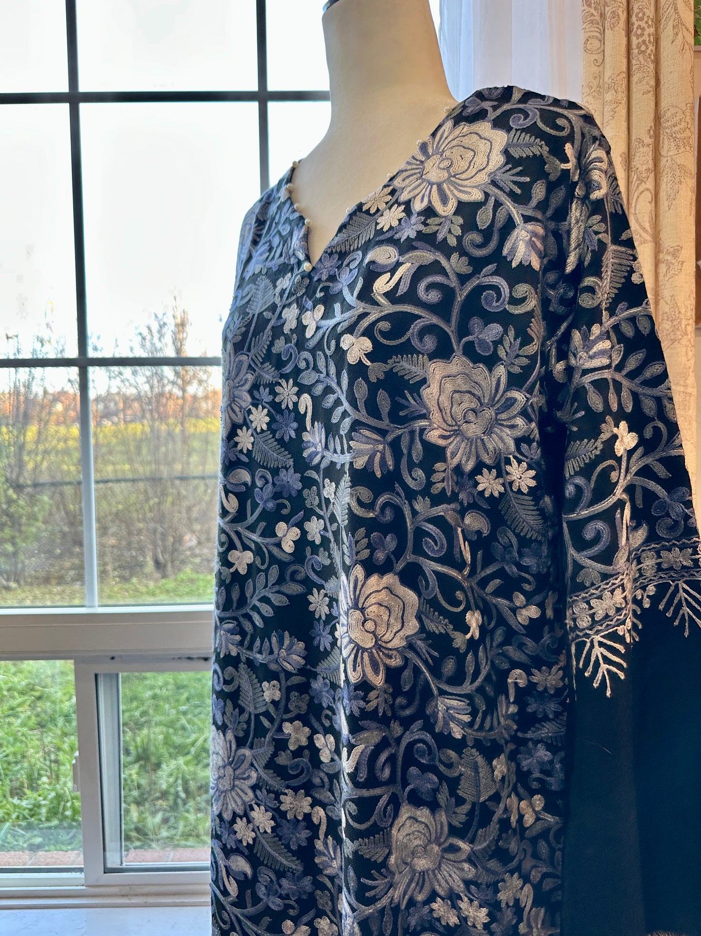 Samaa-e-Neel – Heritage Long Shirt Series