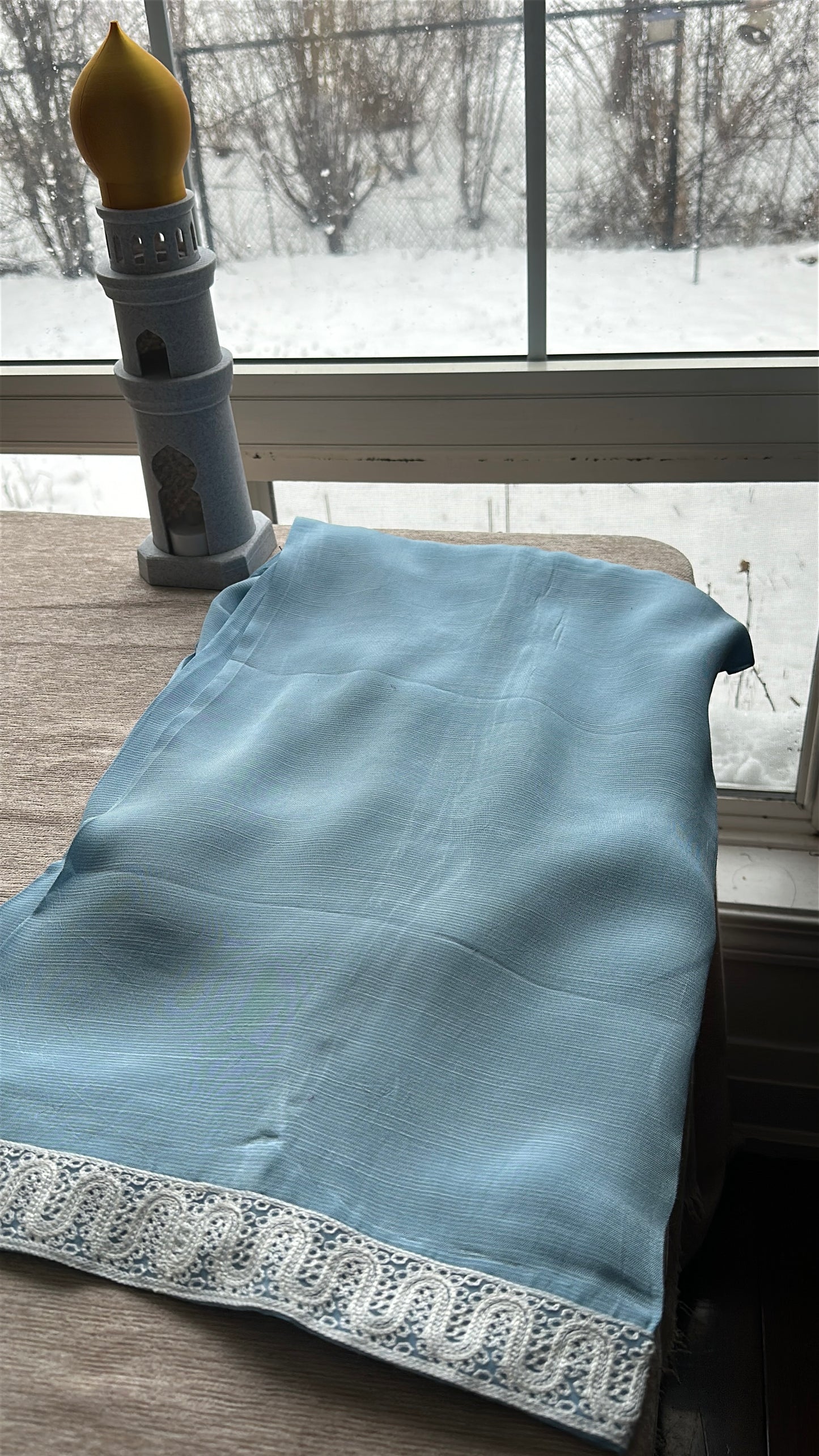 Powder Sky Élan – Soft Elegance in Every Thread