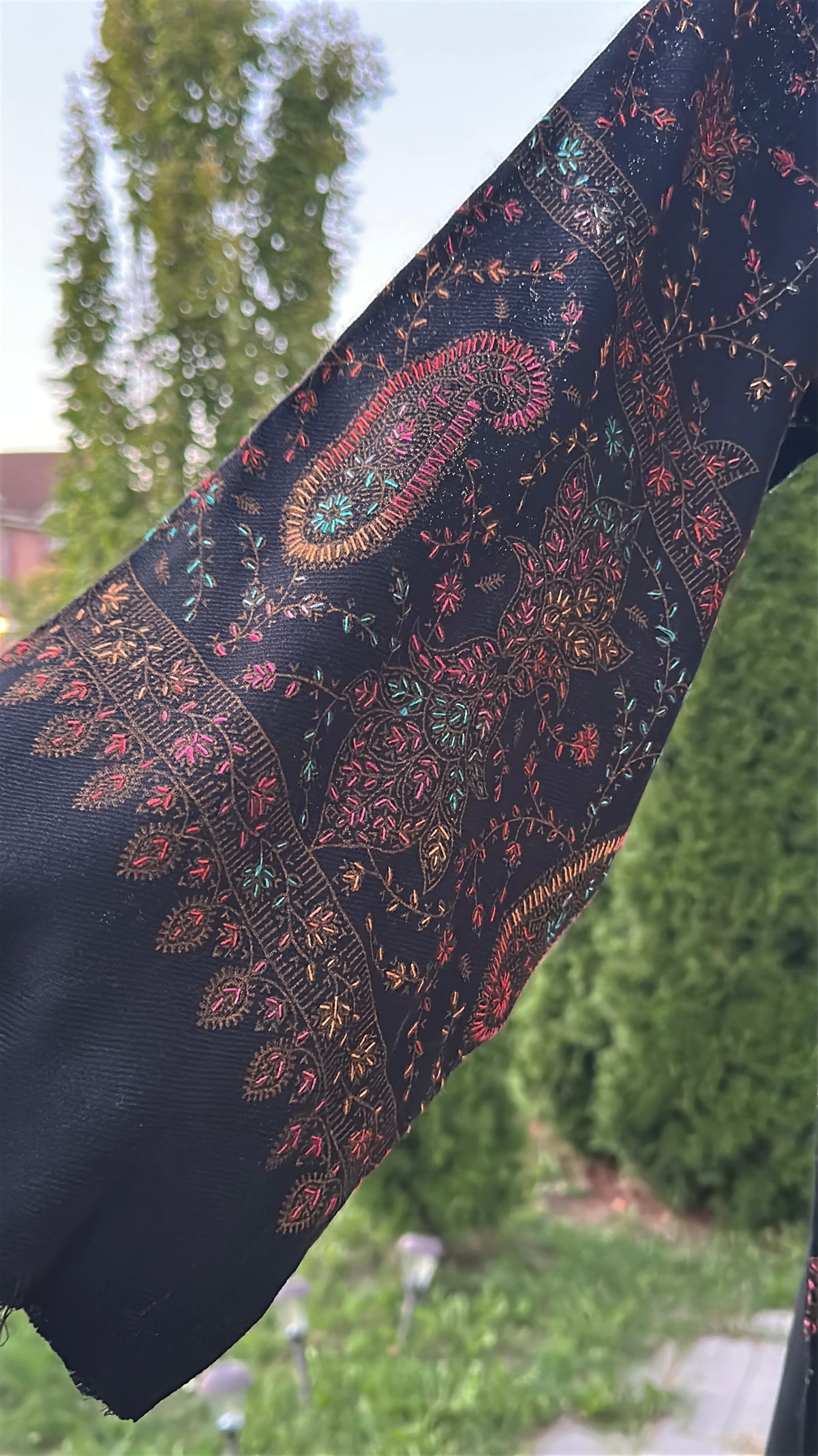 Noir Gulzar Pashmina Kaftan