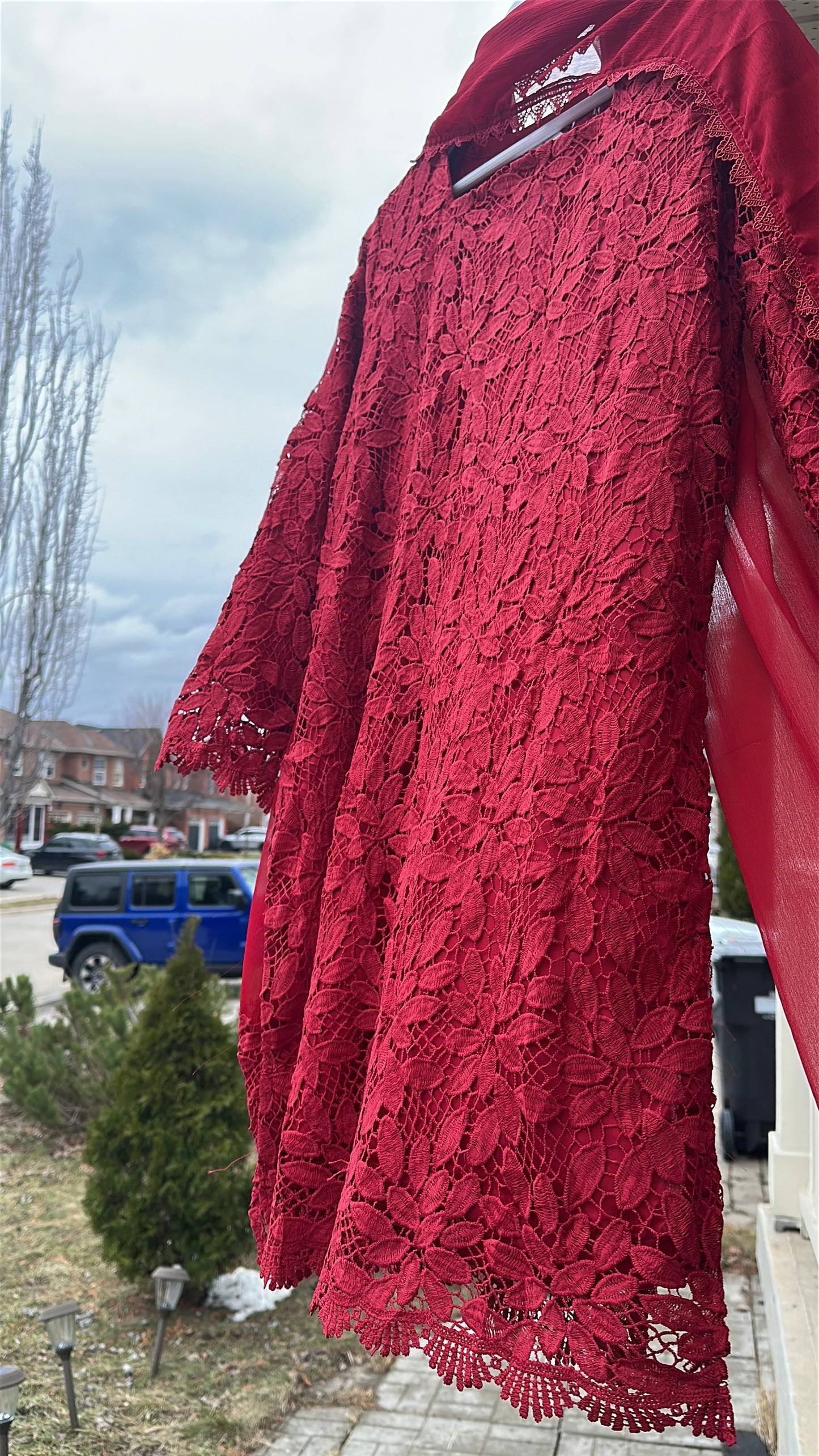 Ruby Crochet Élan – Timeless Craft in Crimson