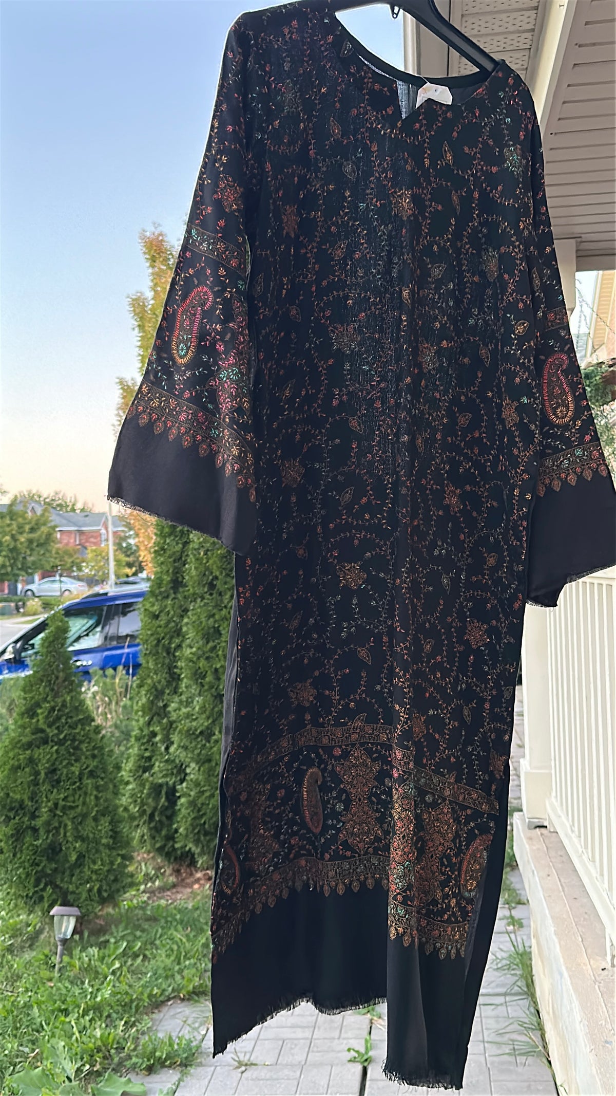 Noir Gulzar Pashmina Kaftan