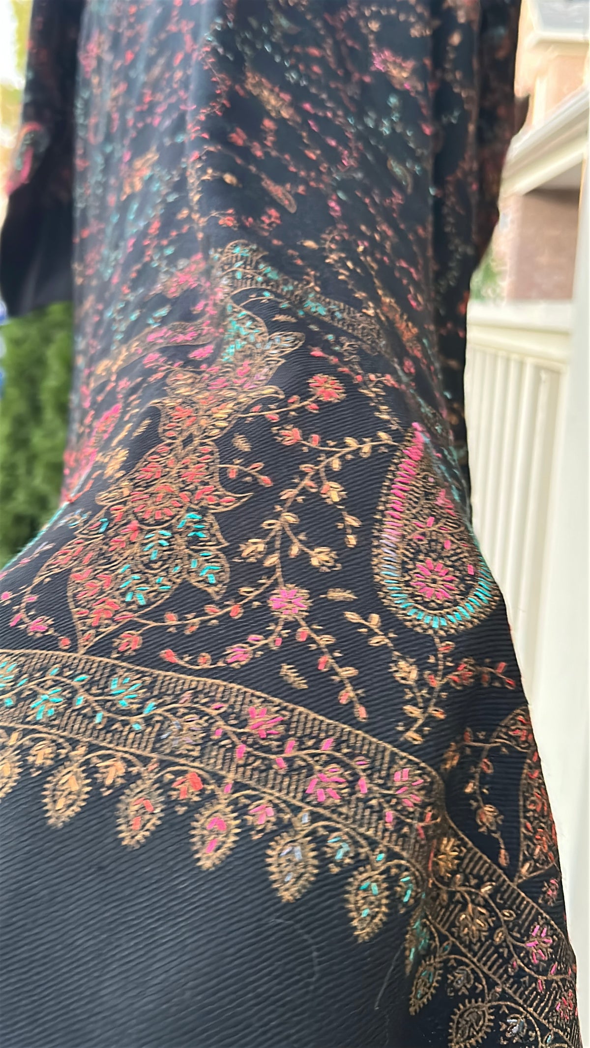 Noir Gulzar Pashmina Kaftan