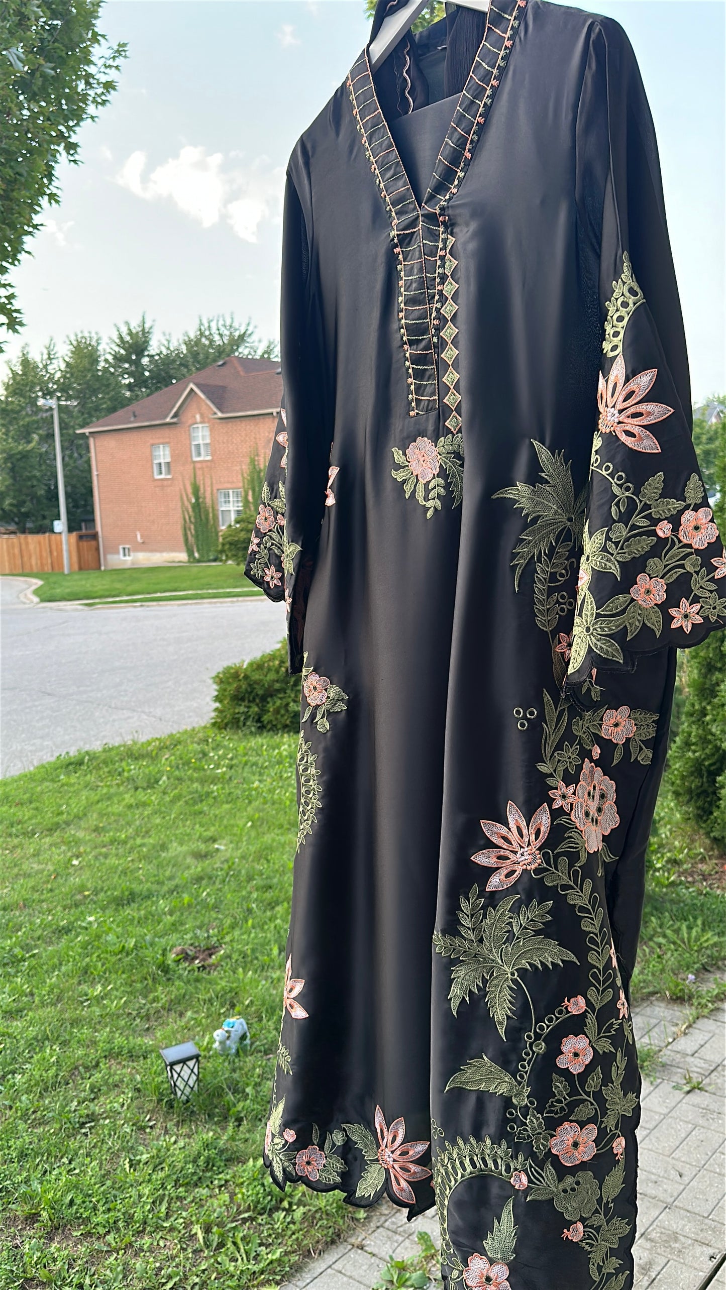 Zarveen Noir — Black Silk Embroidered Kaftan Set