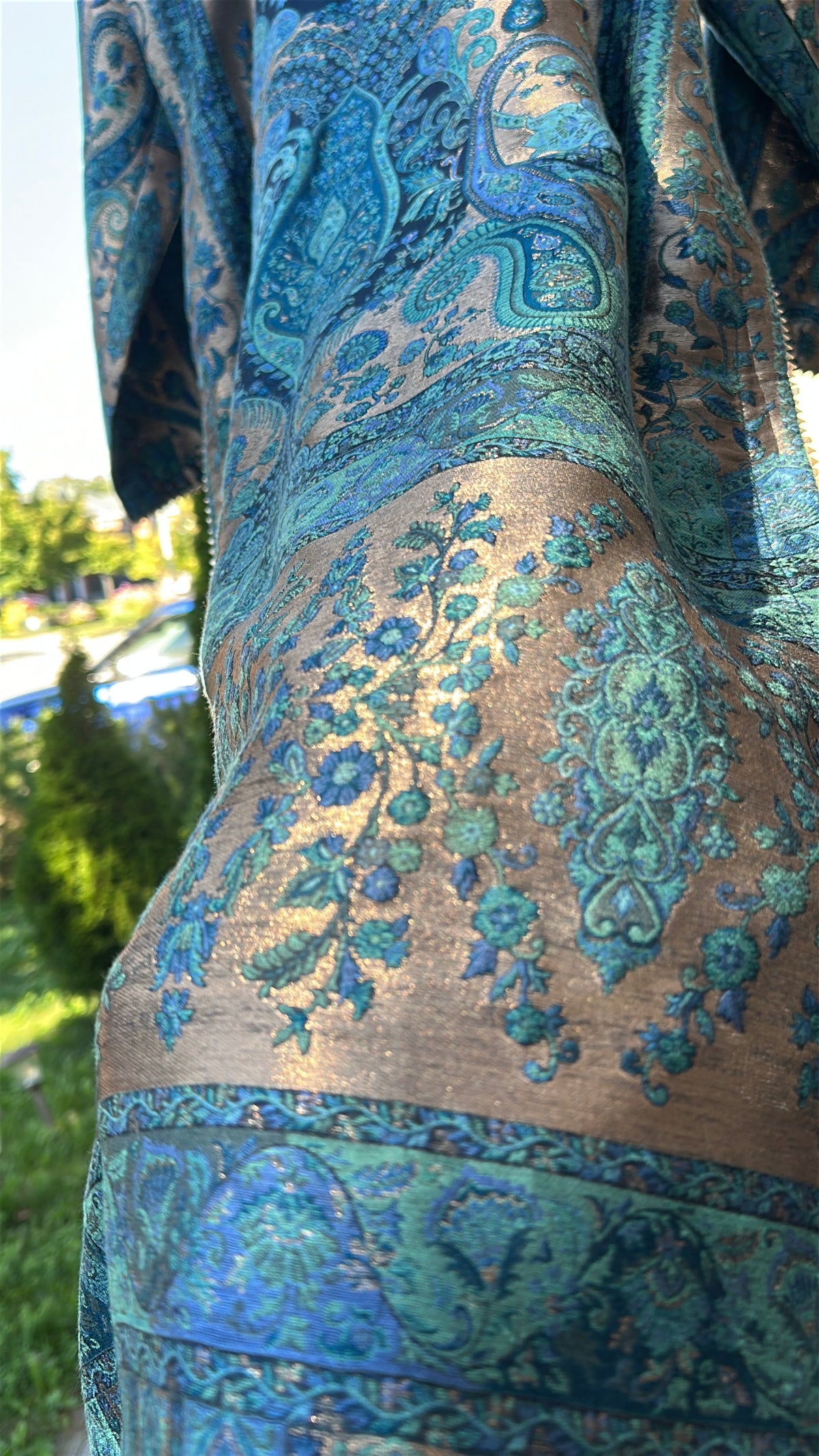 Kani Neel Zareen – Peacock Heritage