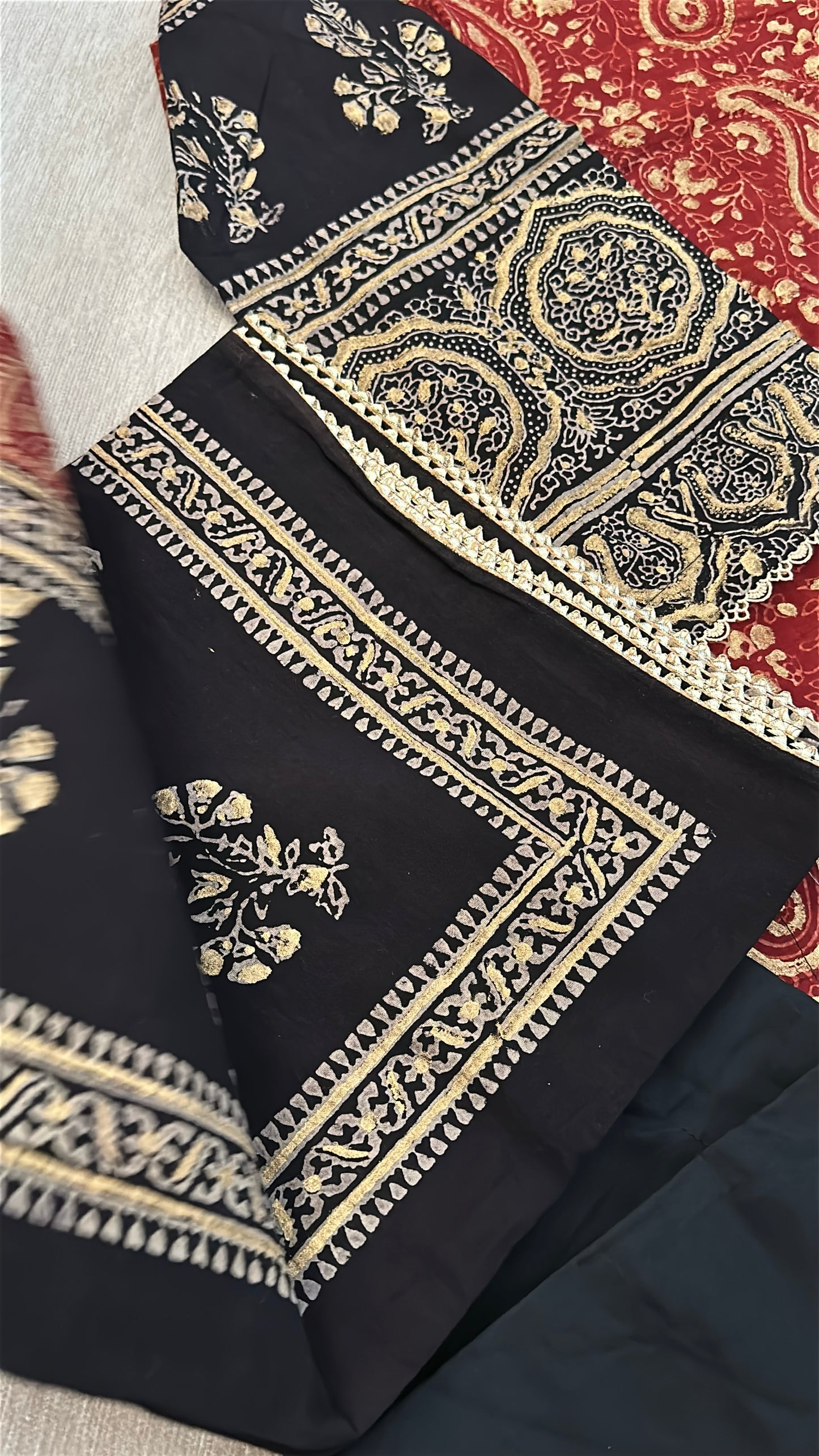 Rang-e-Mehr Ajrak Heritage