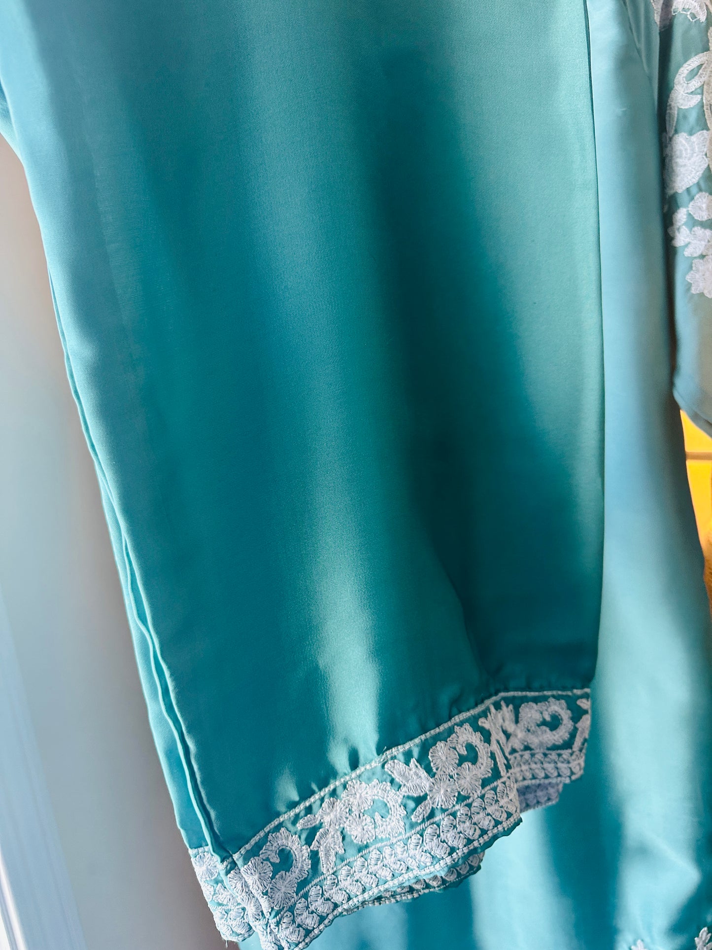 Ocean Mist – A complete three-piece look