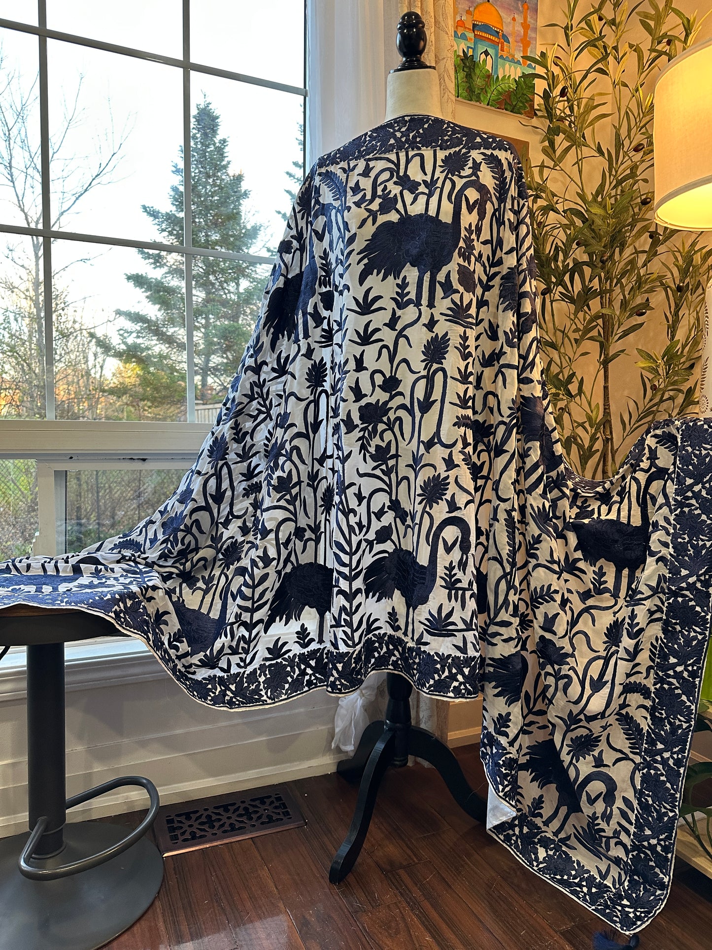 Neeli Yaadein Flamingo Dupatta – Hand-Embroidered