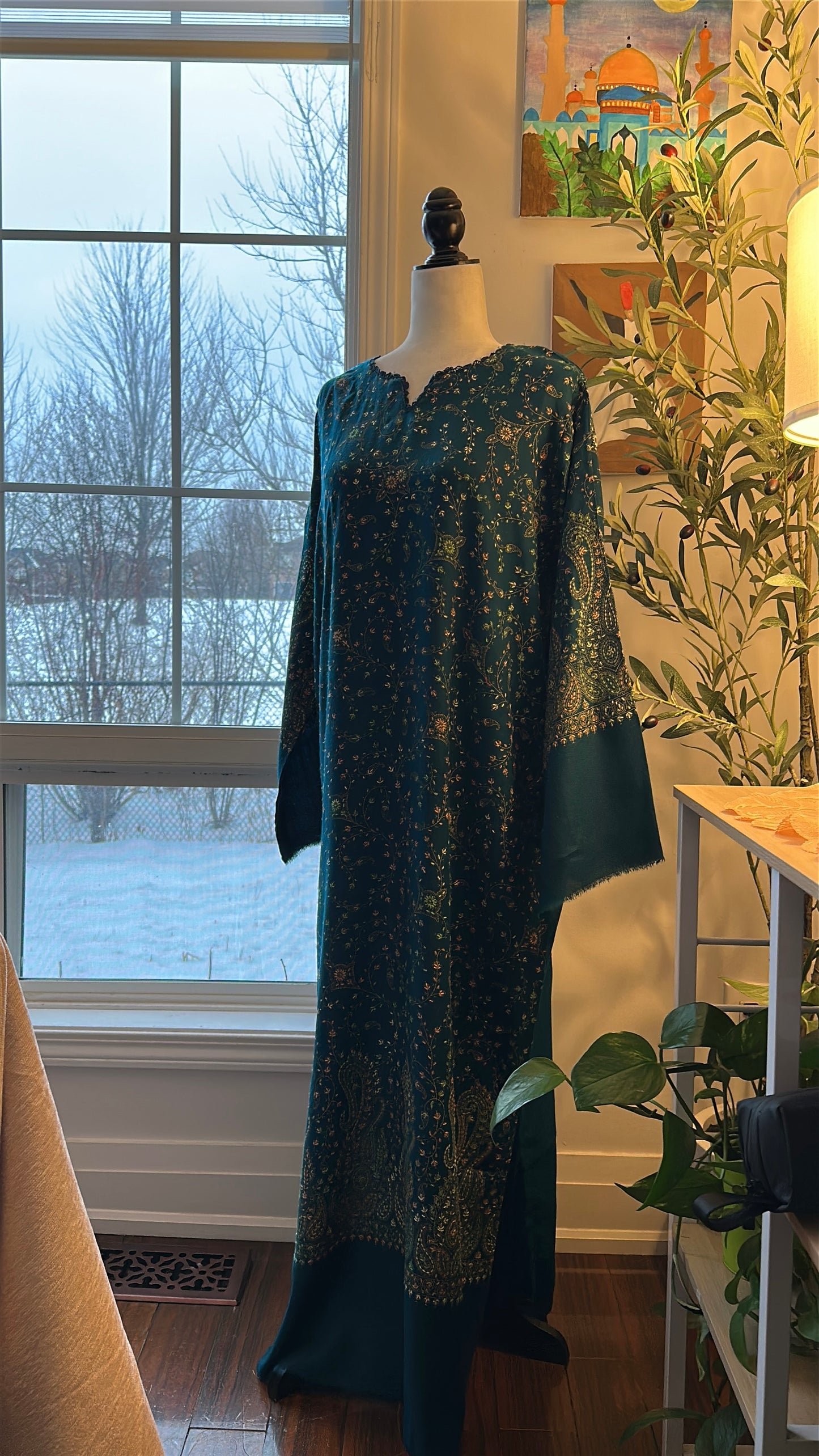 Neelam-e-Kalam – Pashmina Long Shawl Shirt