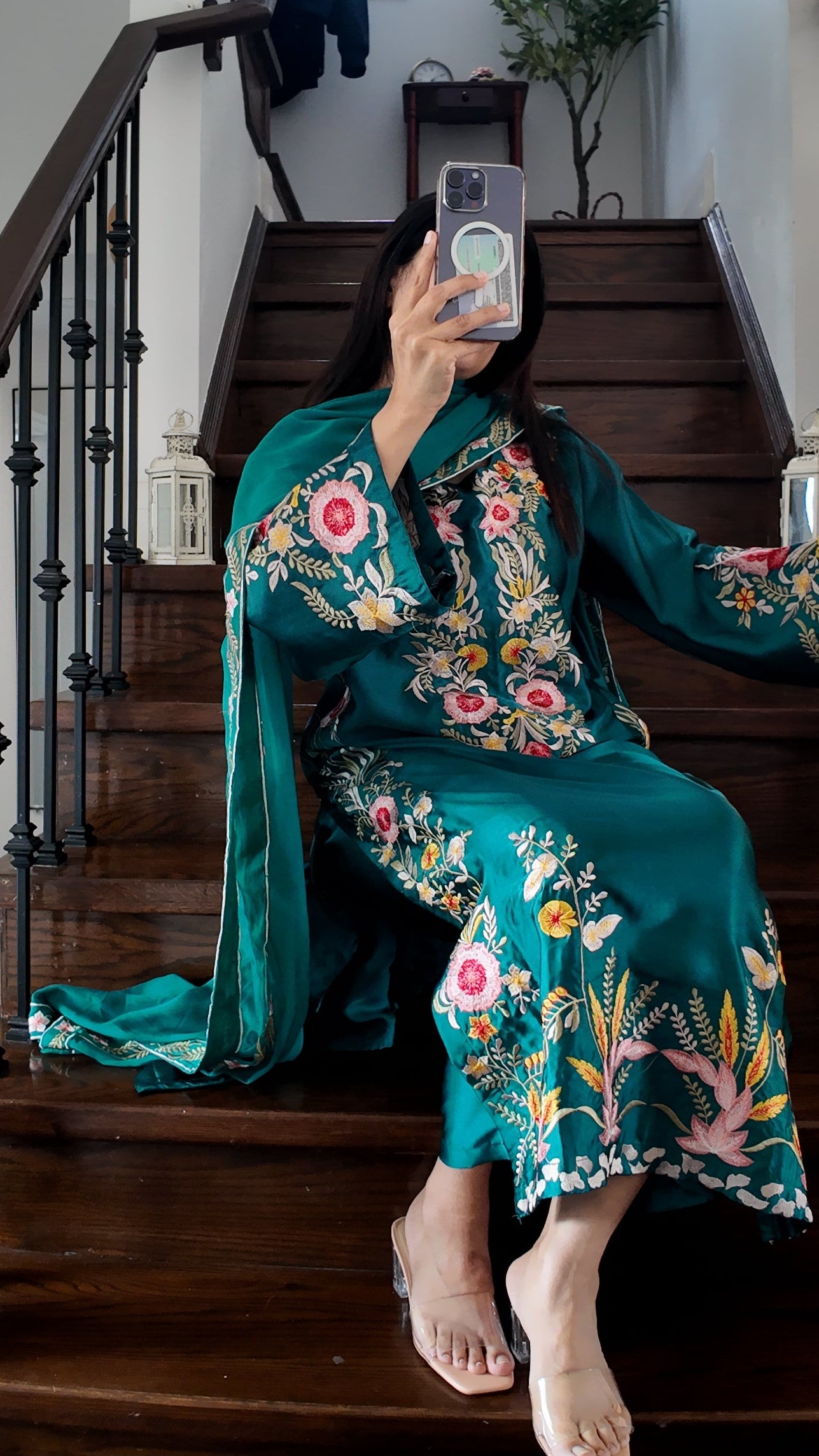 Zarkash – Emerald Noor Bloom