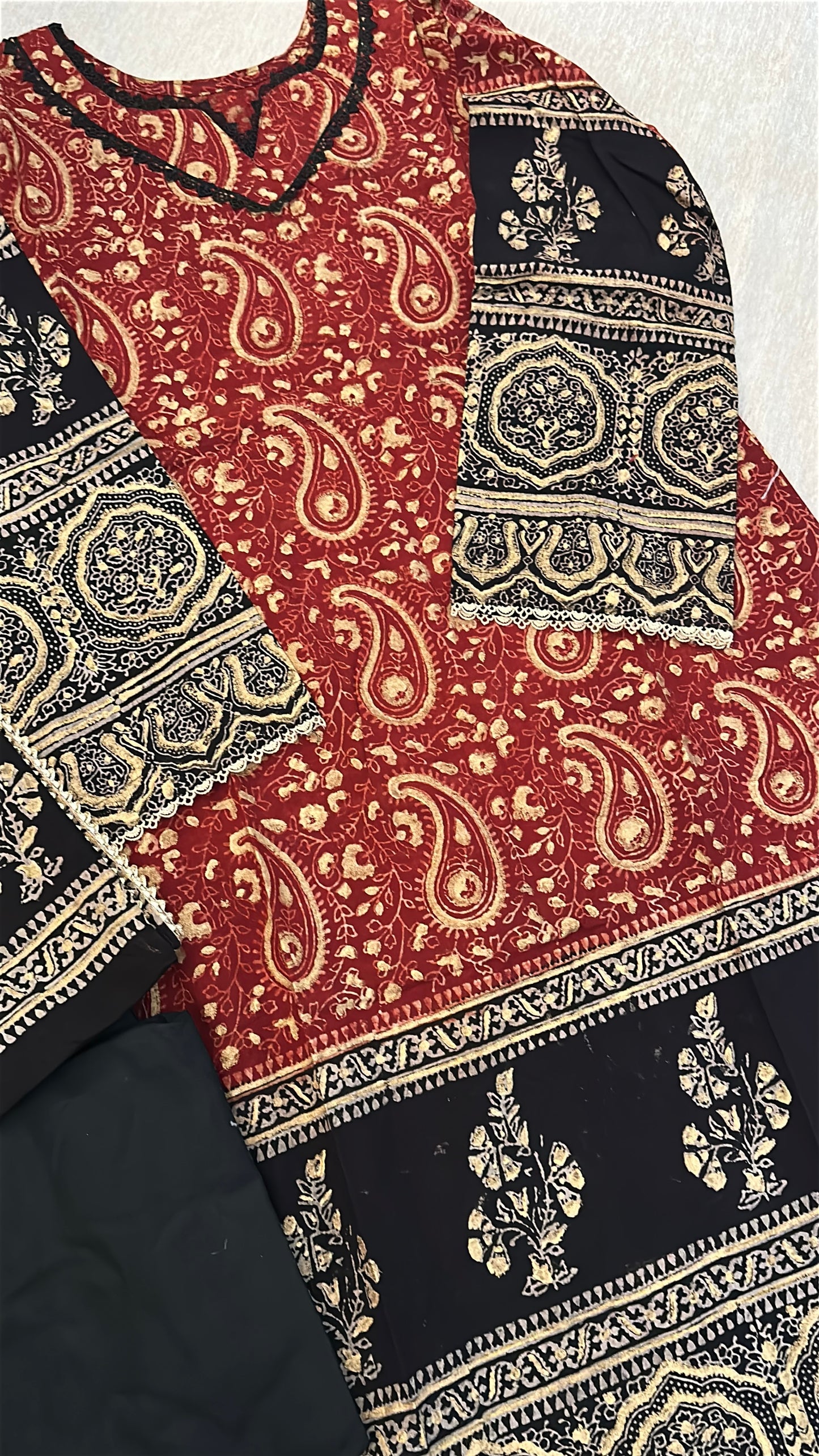 Rang-e-Mehr Ajrak Heritage