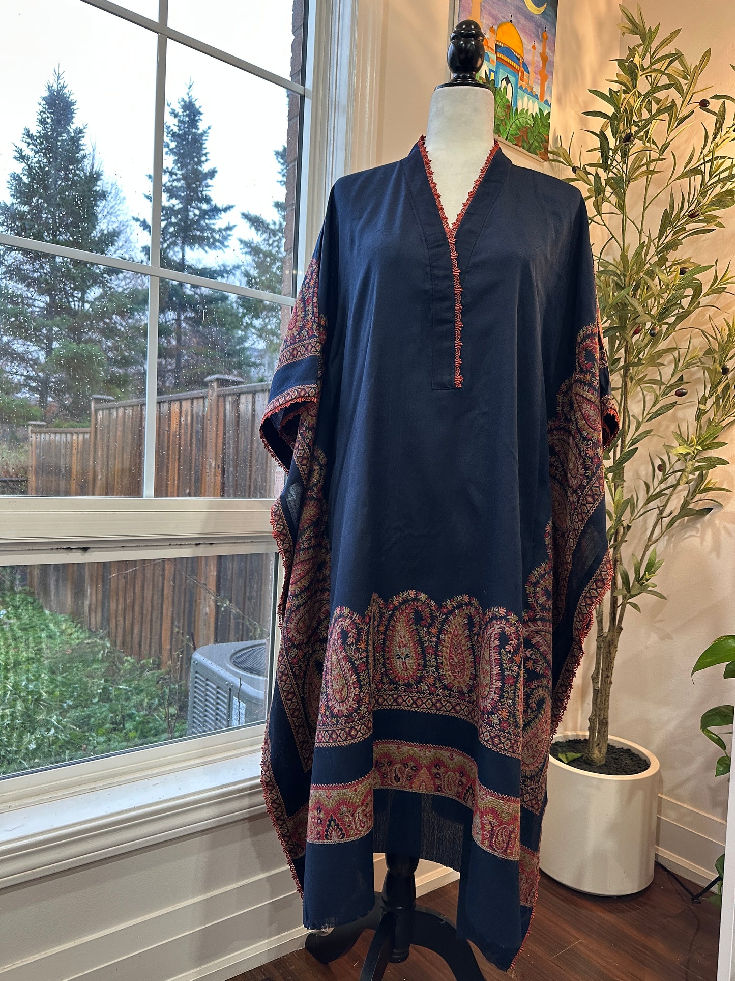 Neel-Raaz Kaftan – Midnight Tales in Thread