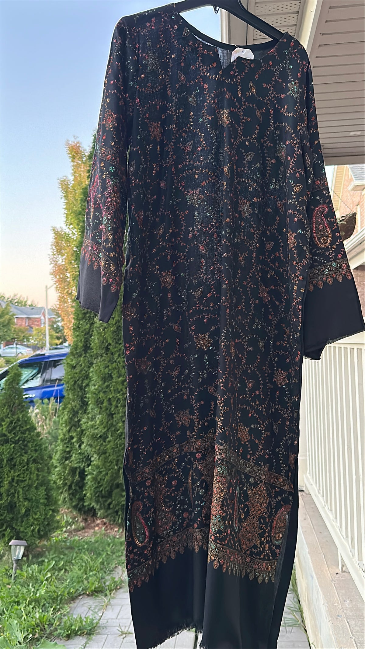 Noir Gulzar Pashmina Kaftan