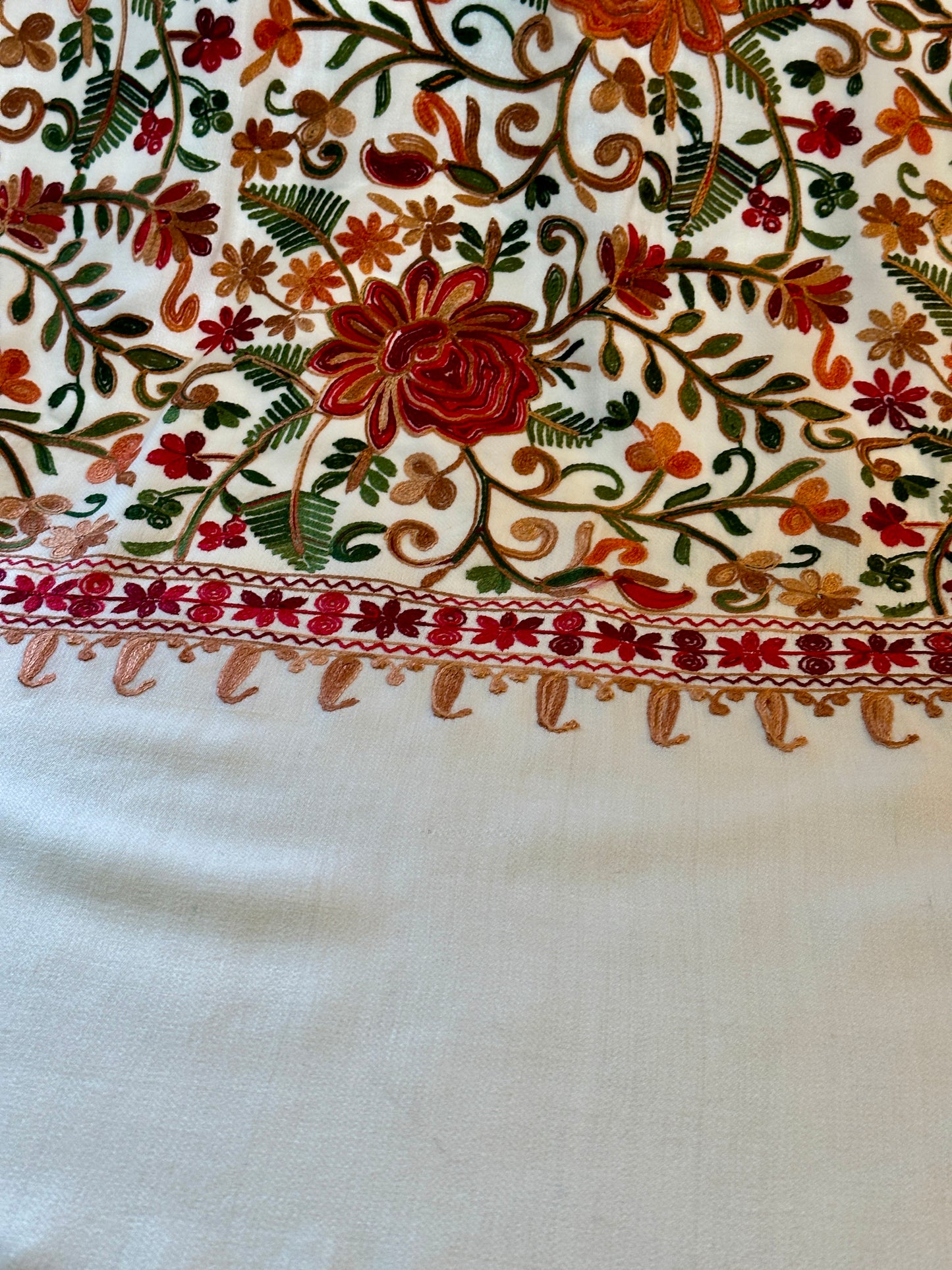 Gulbahaar-e-Ivory – Heritage Kaftan Series