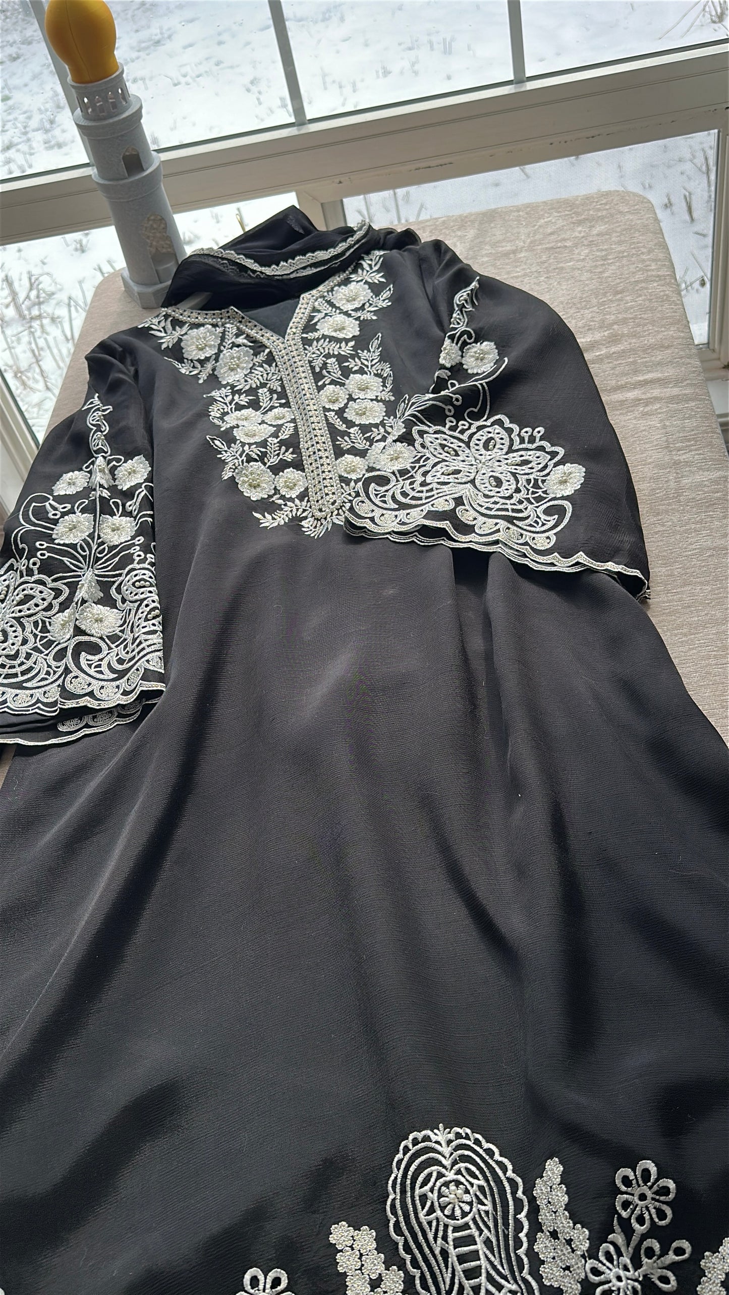 Noir Melody – 3-Piece Kaftan Set