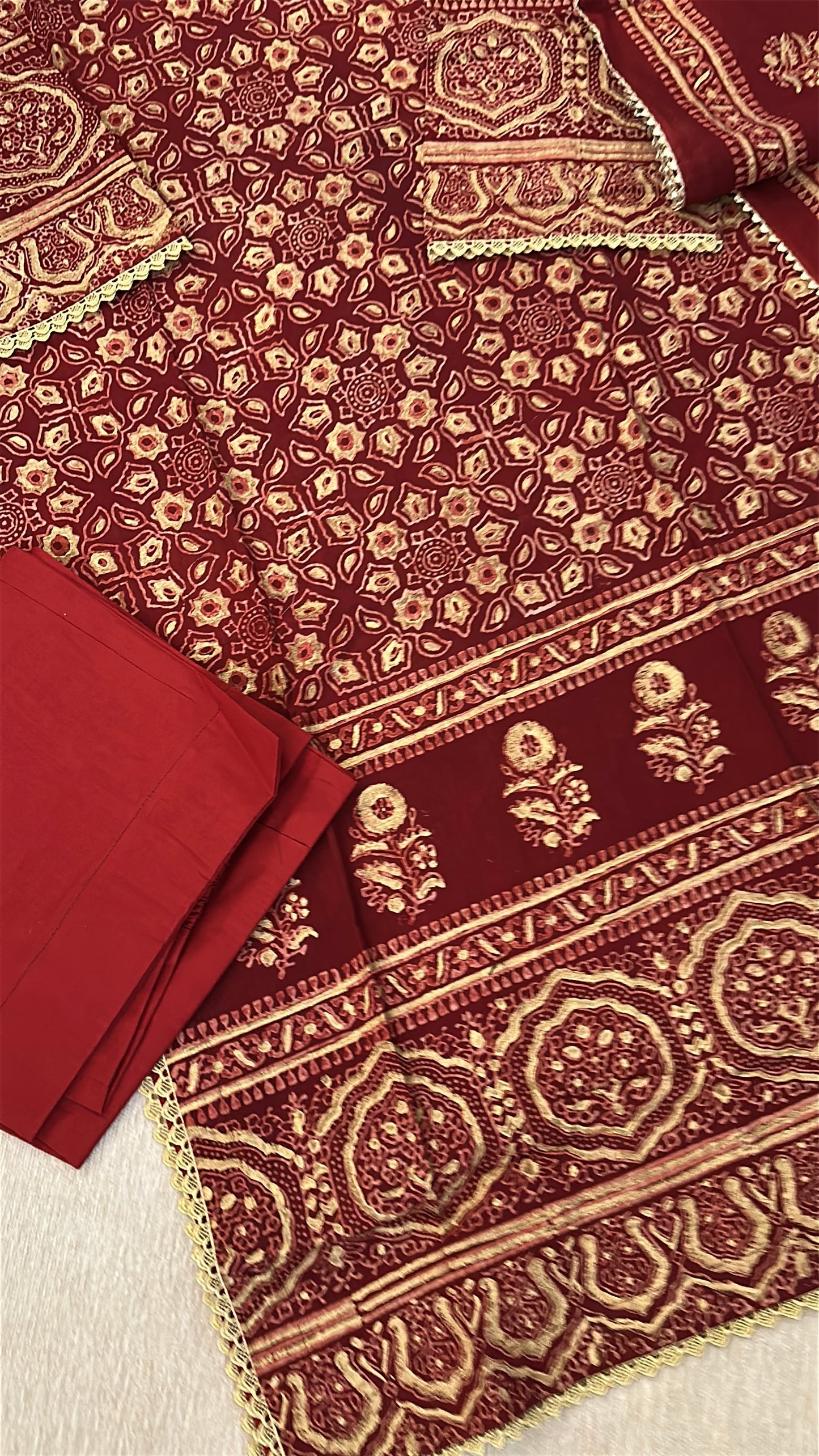 Rang-e-Zar - The Heritage Ajrak Collection