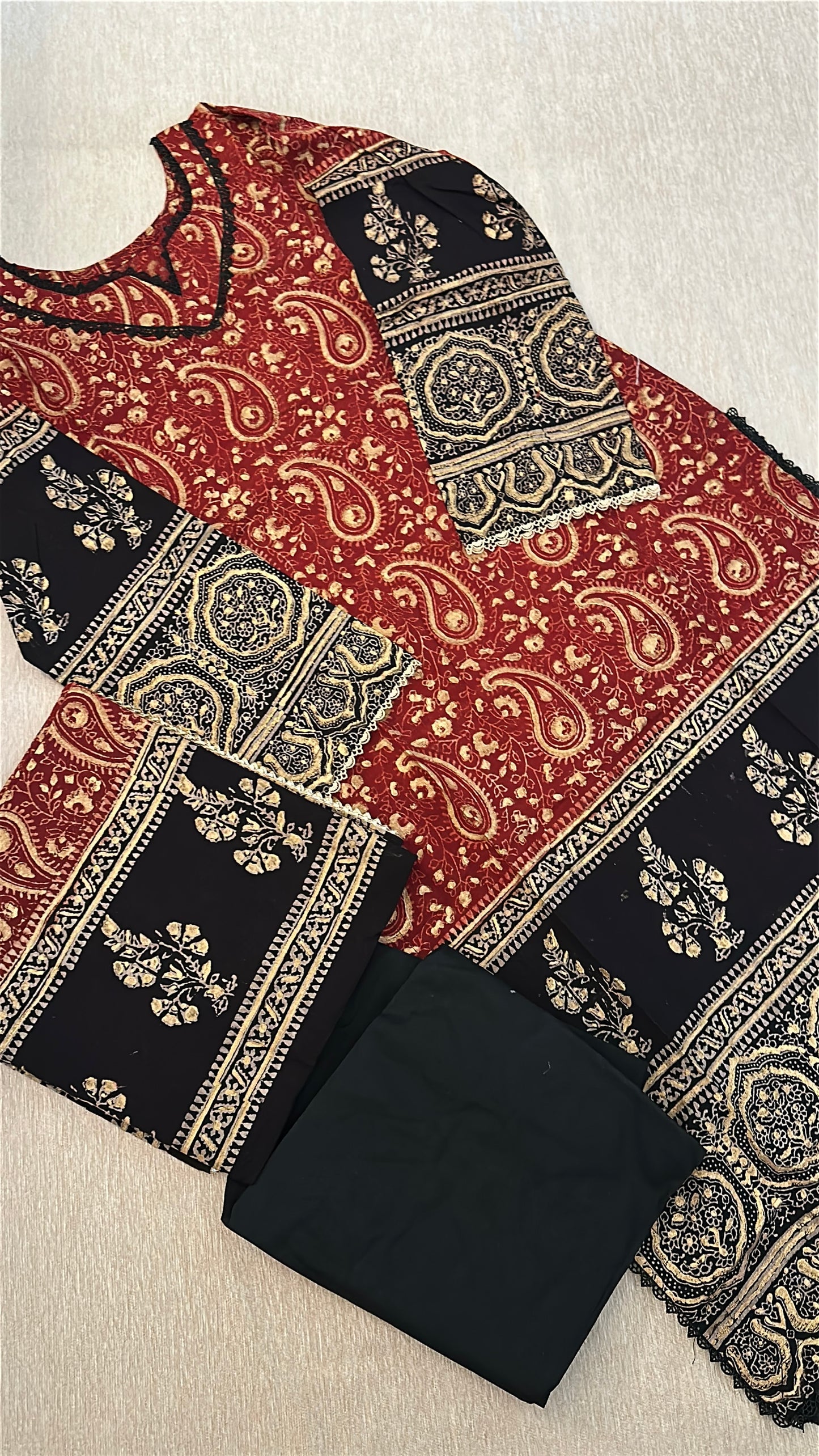 Rang-e-Mehr Ajrak Heritage