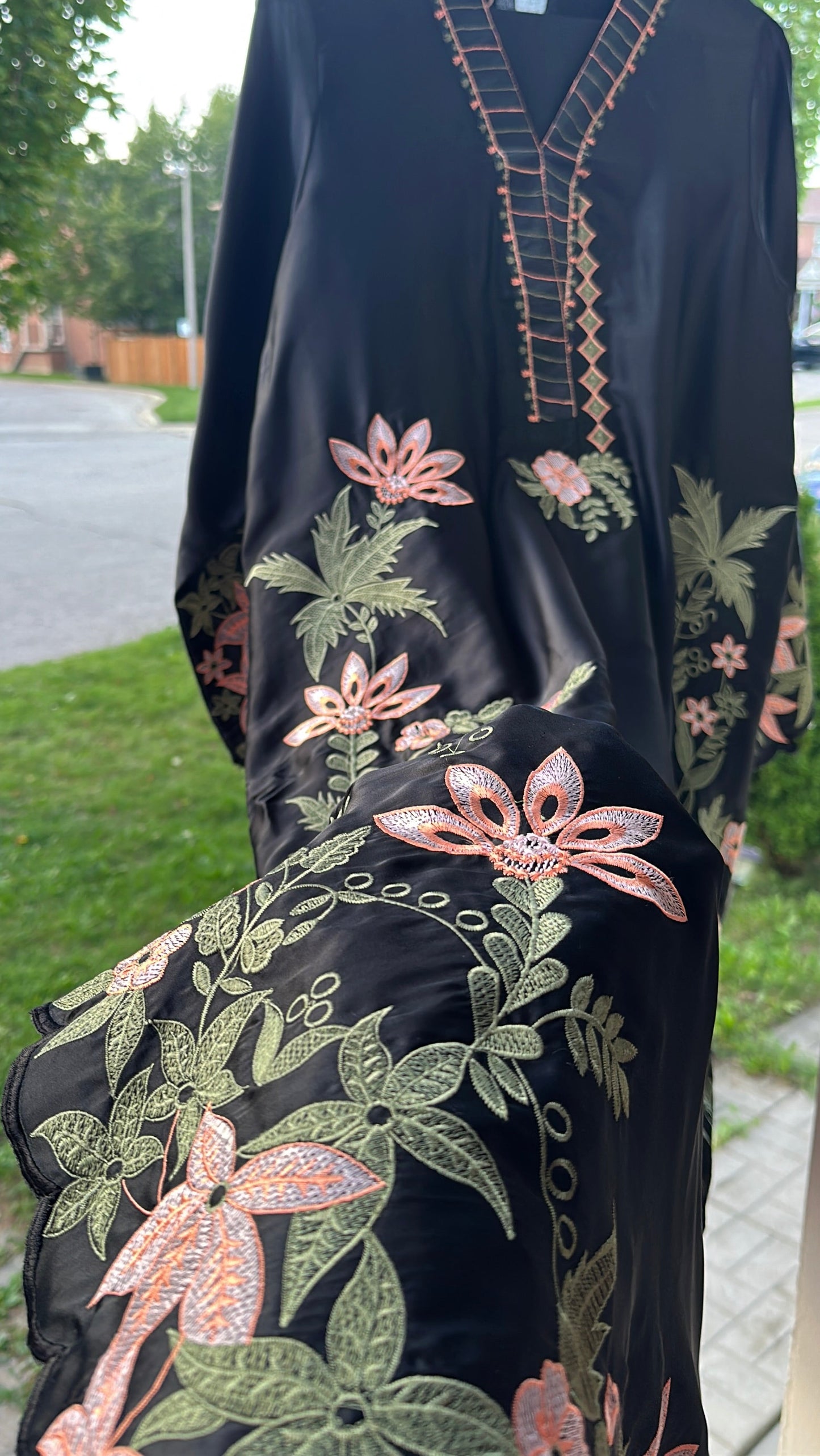 Zarveen Noir — Black Silk Embroidered Kaftan Set