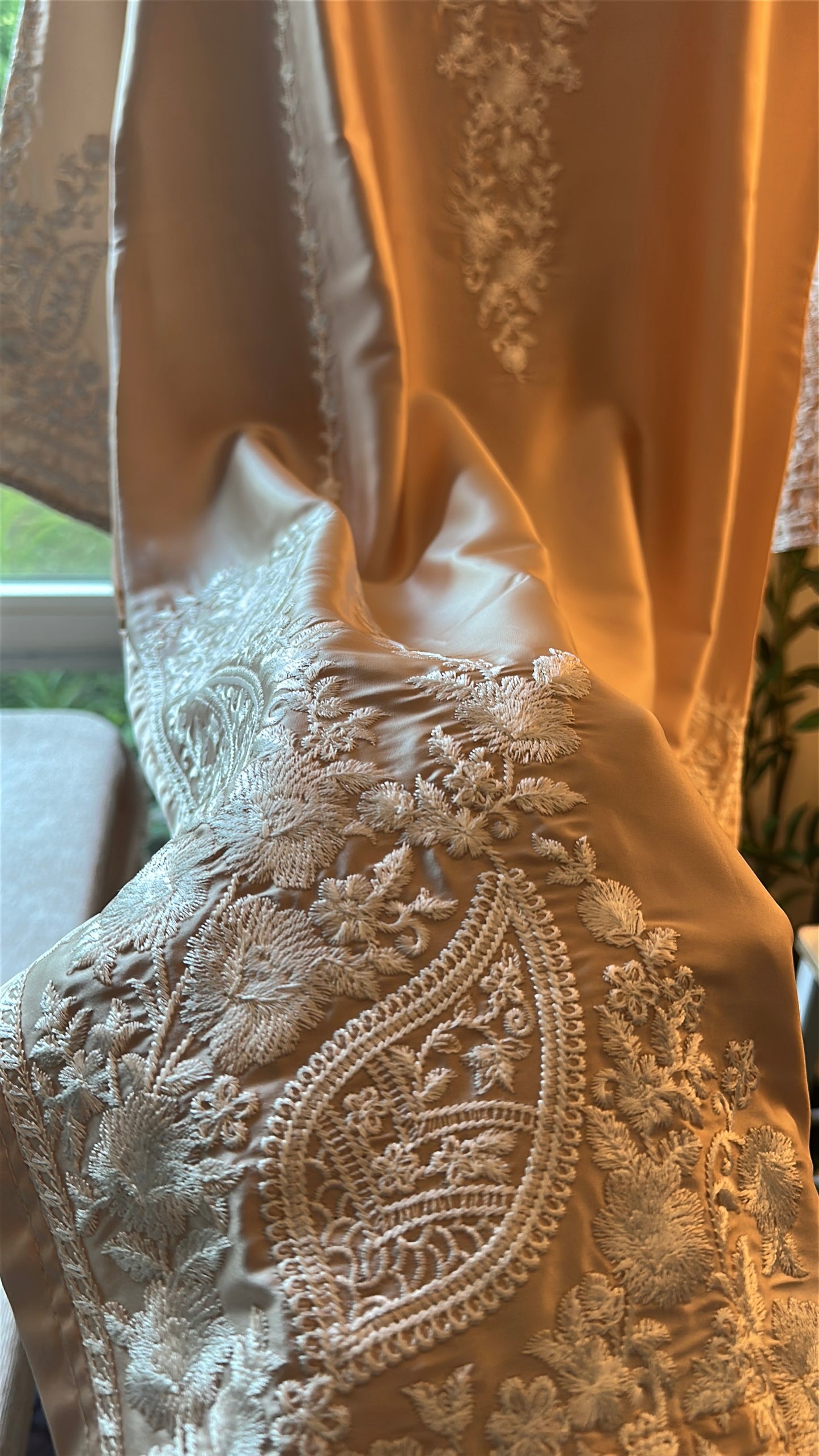 Mink Ivory Élan — Embroidered Silk 2-Piece Set